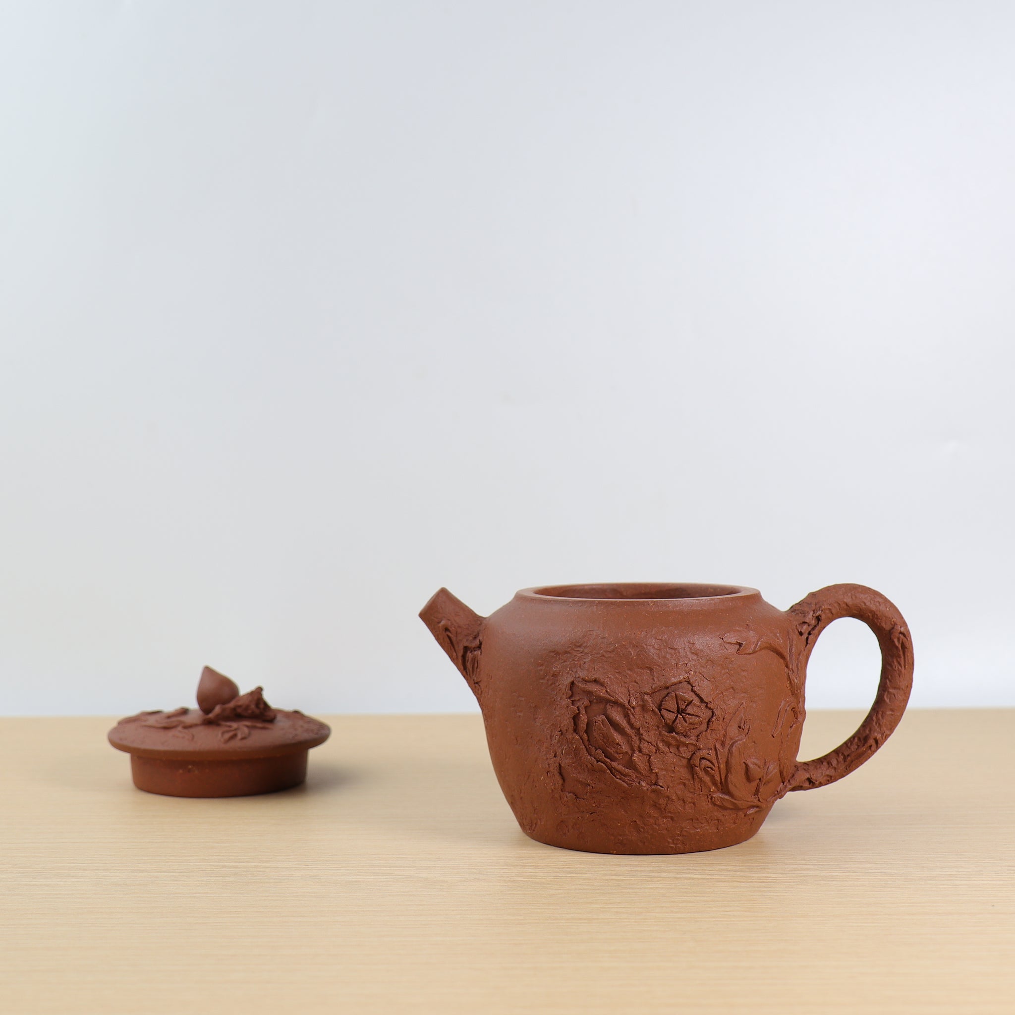 [Shoutao] Huanglongshan original mine downhill mud purple sand teapot