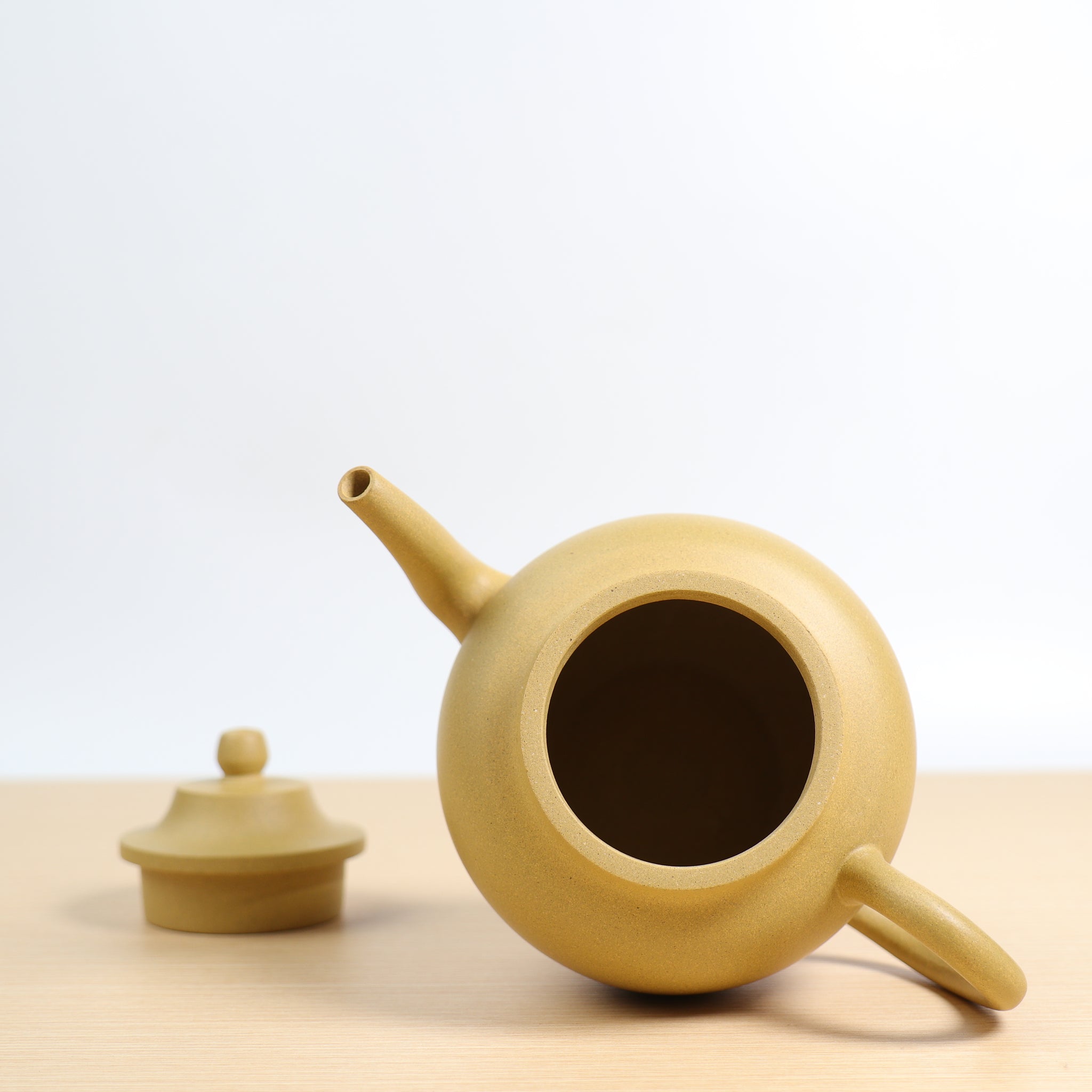 [Wen Zai Jushi] Raw Mineral Yellow Clay Purple Clay Teapot