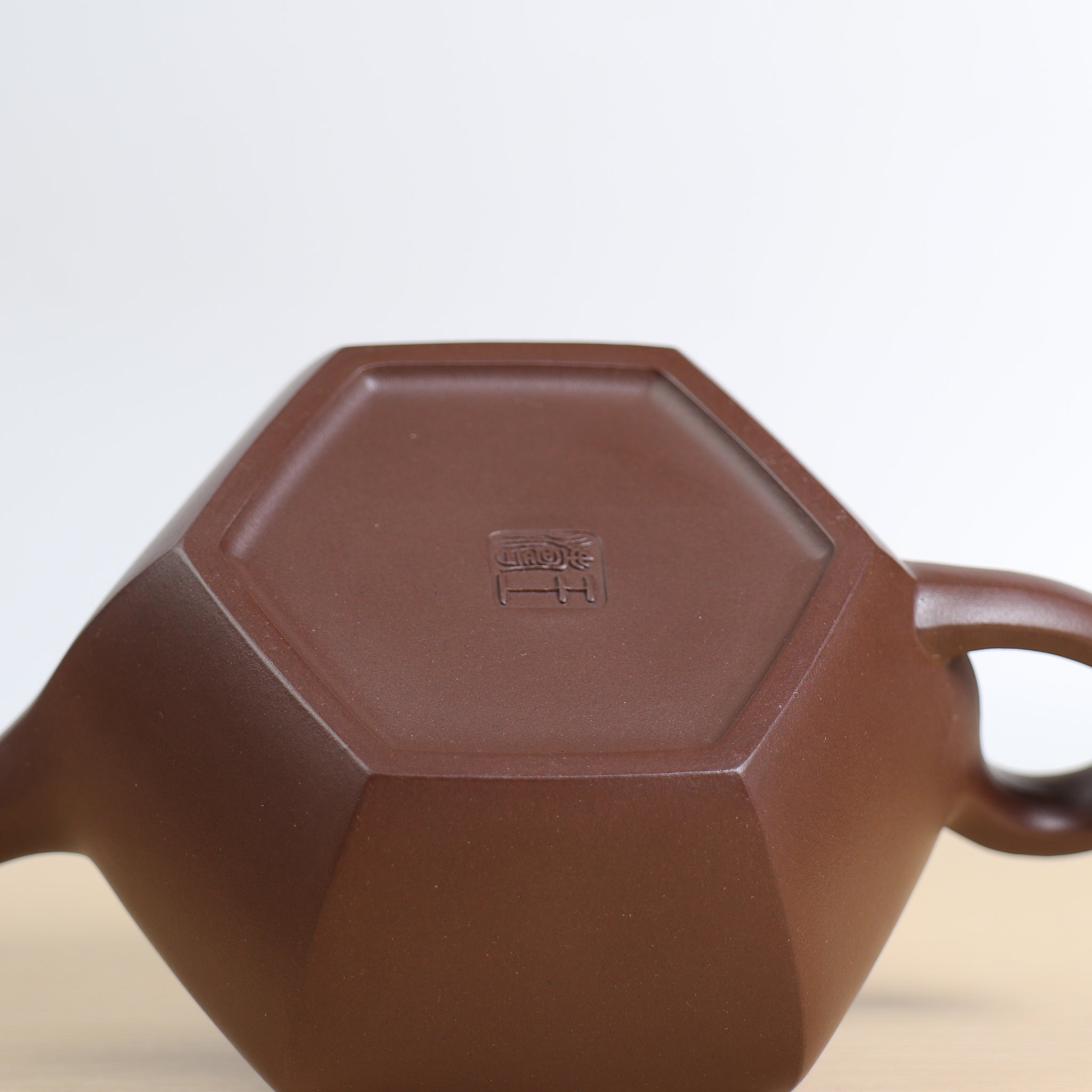 (Sold) [Liufang Sangbian] Fully handmade raw ore purple clay thin body purple clay teapot