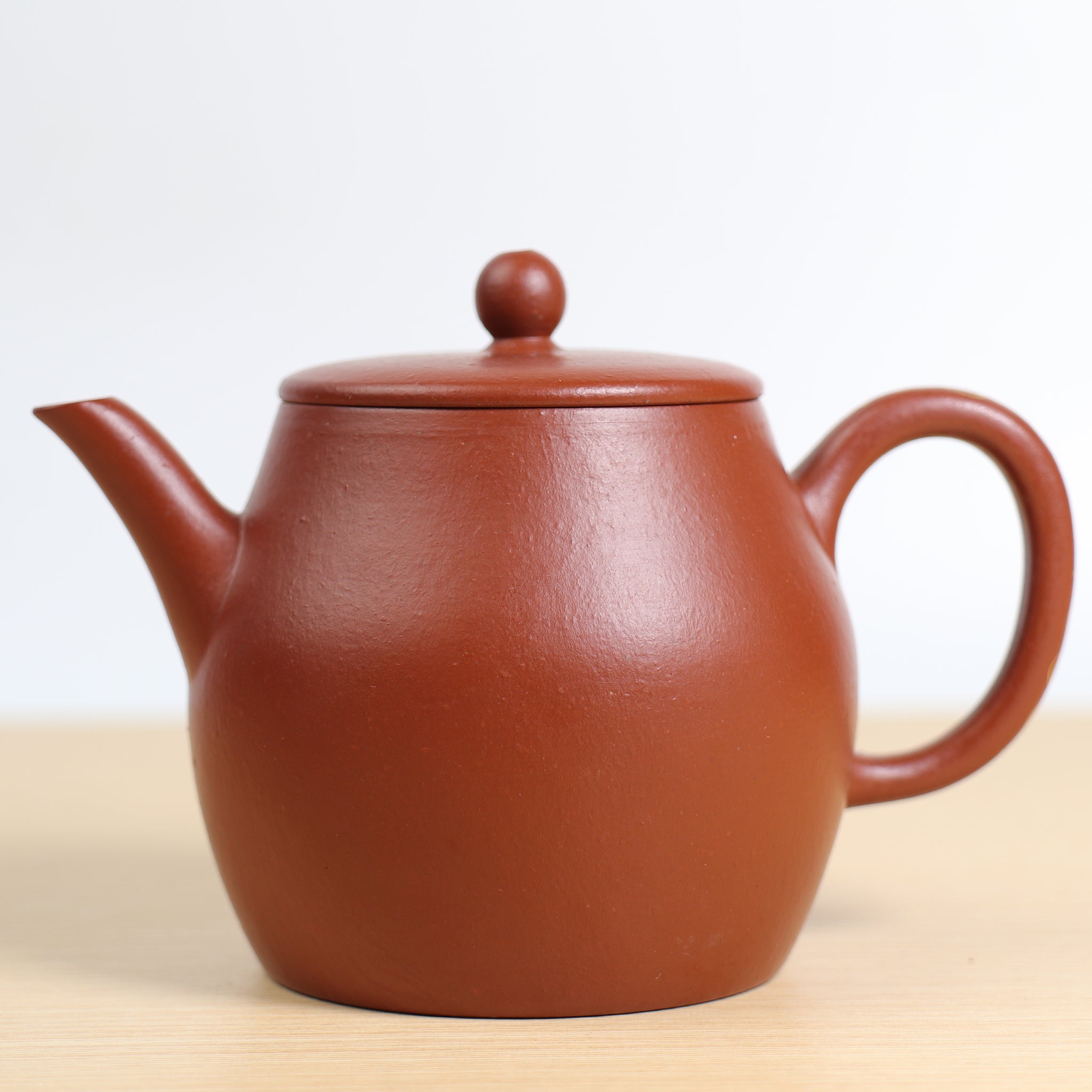 (Sold) [Flat cover autumn water] Fully handmade red clay (gold tracing) purple sand teapot