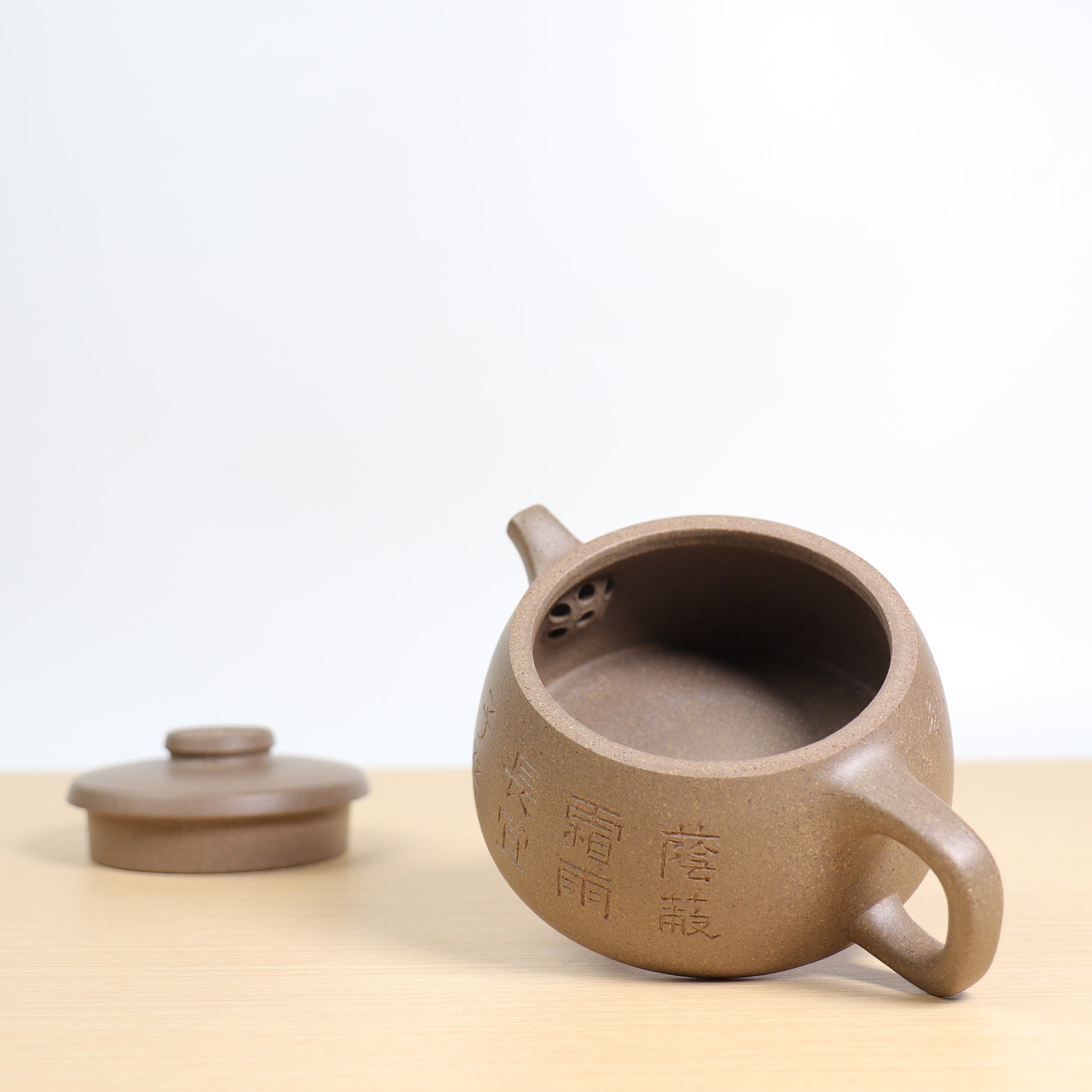 *張寅弟子*【漢瓦】原礦段泥雕刻紫砂茶壺