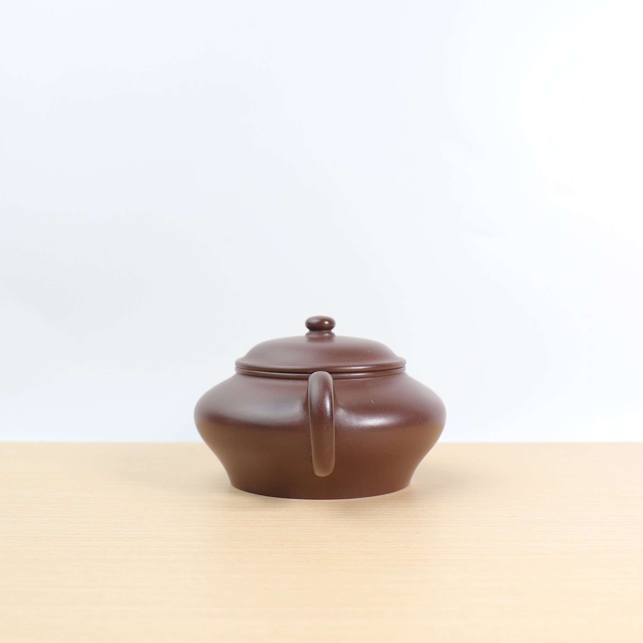 (Sold) *In Stock Taikoo** New Product* [Virtual Flat Pot] Fully handmade raw ore old purple clay and purple sand teapot