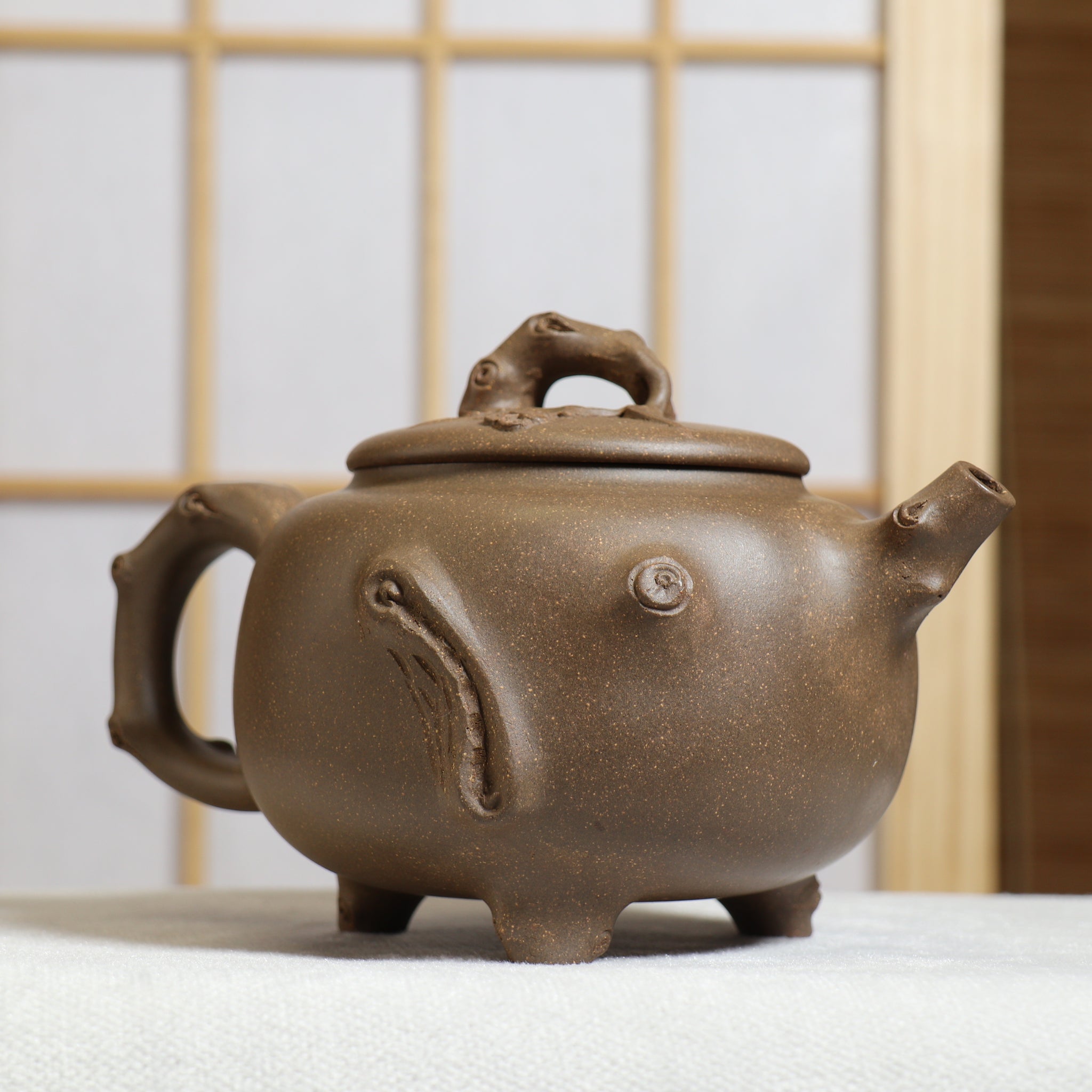 [Three-legged tree stump] Fully handmade raw ore ash section mud decals purple sand teapot