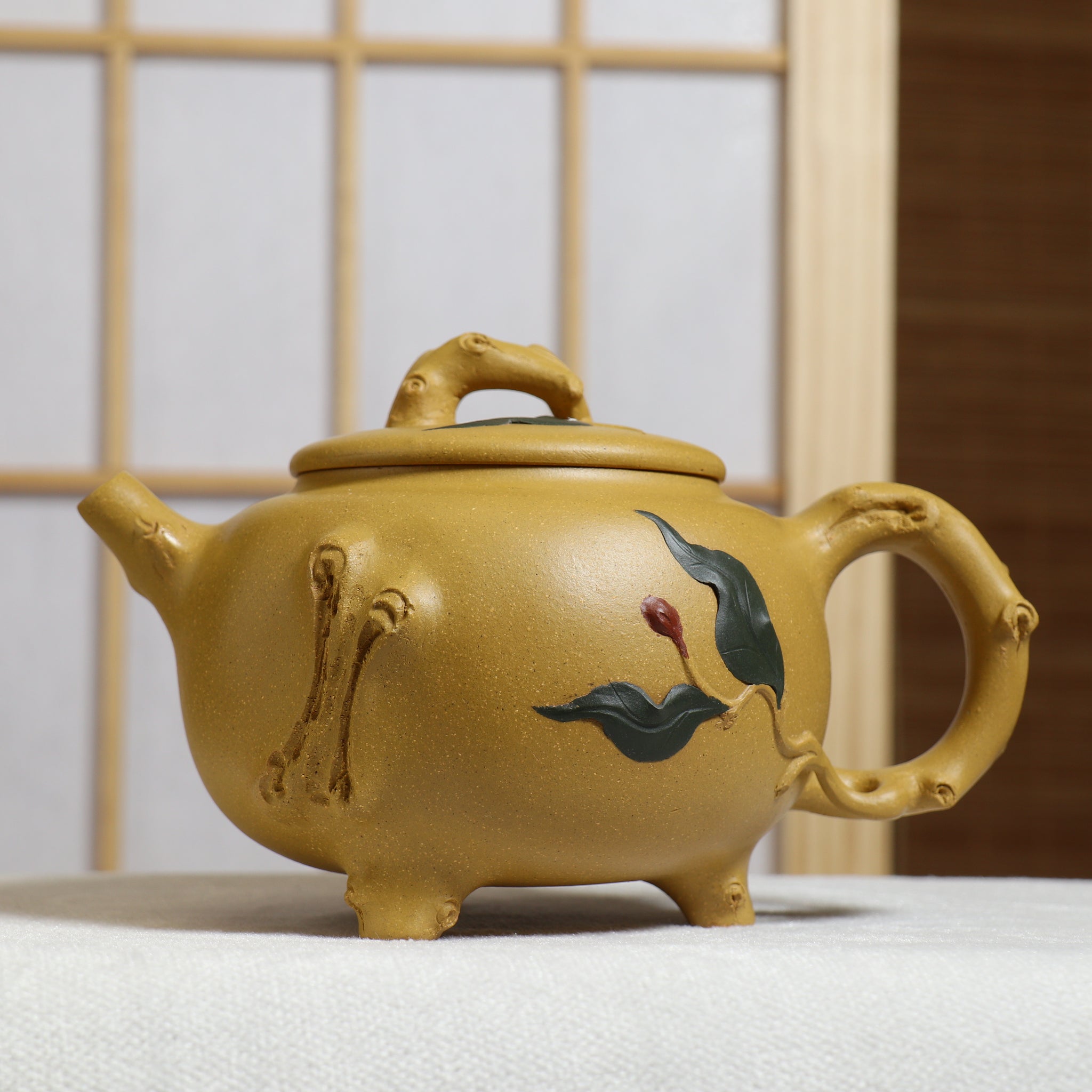 (Sold) [Three Legs] Fully handmade raw ore yellow clay decal purple clay teapot