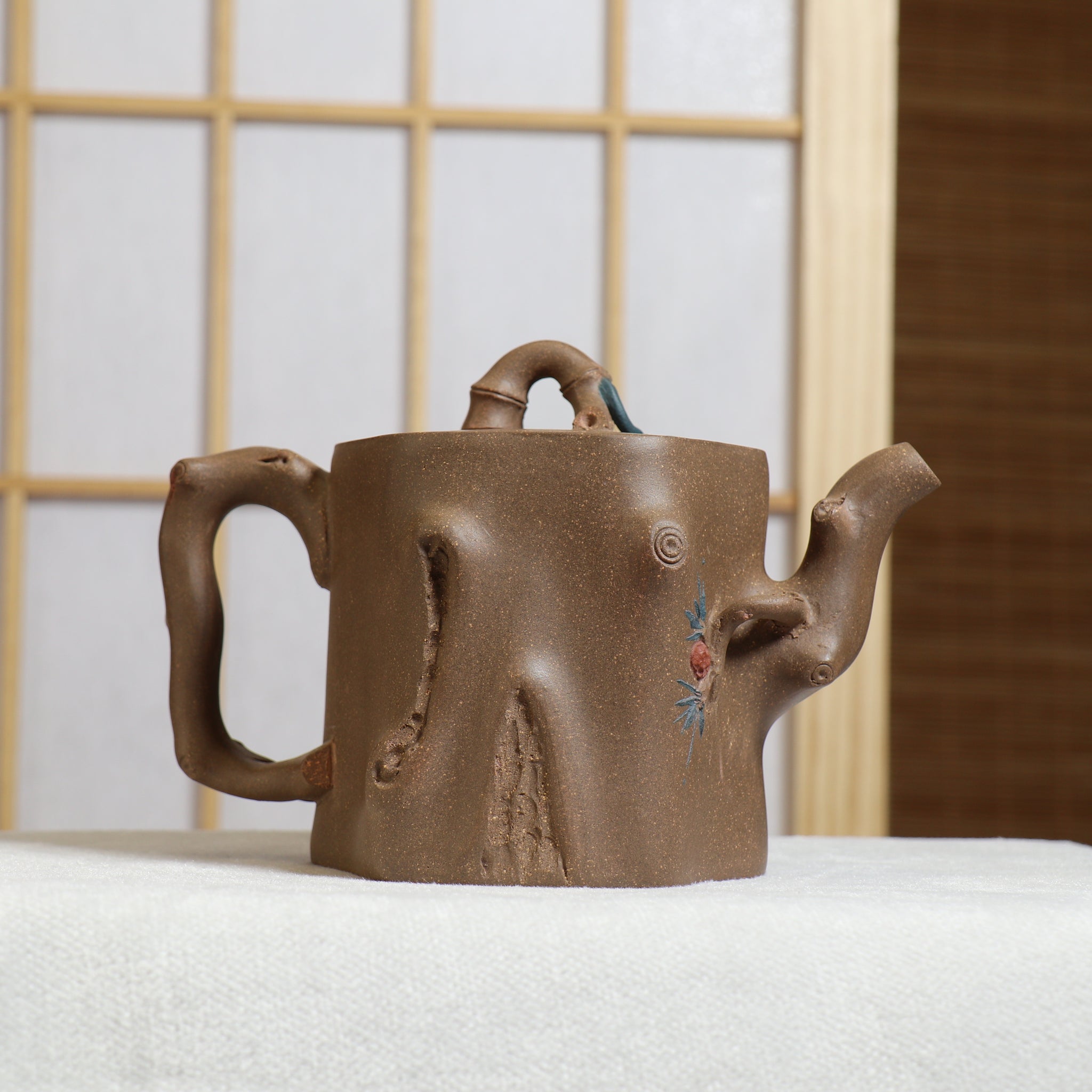 (Sold) [Mei Zhuang] Fully handmade purple sand teapot with clay decals