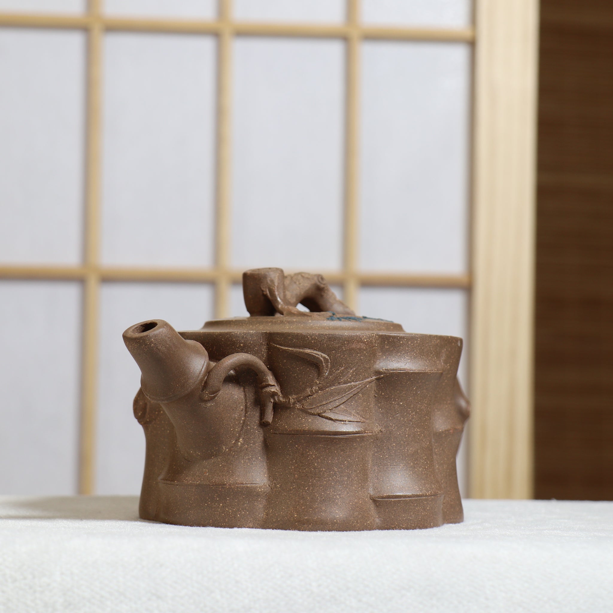 (Sold) [Bamboo Pot] Fully handmade original ore ash section mud decal purple clay teapot