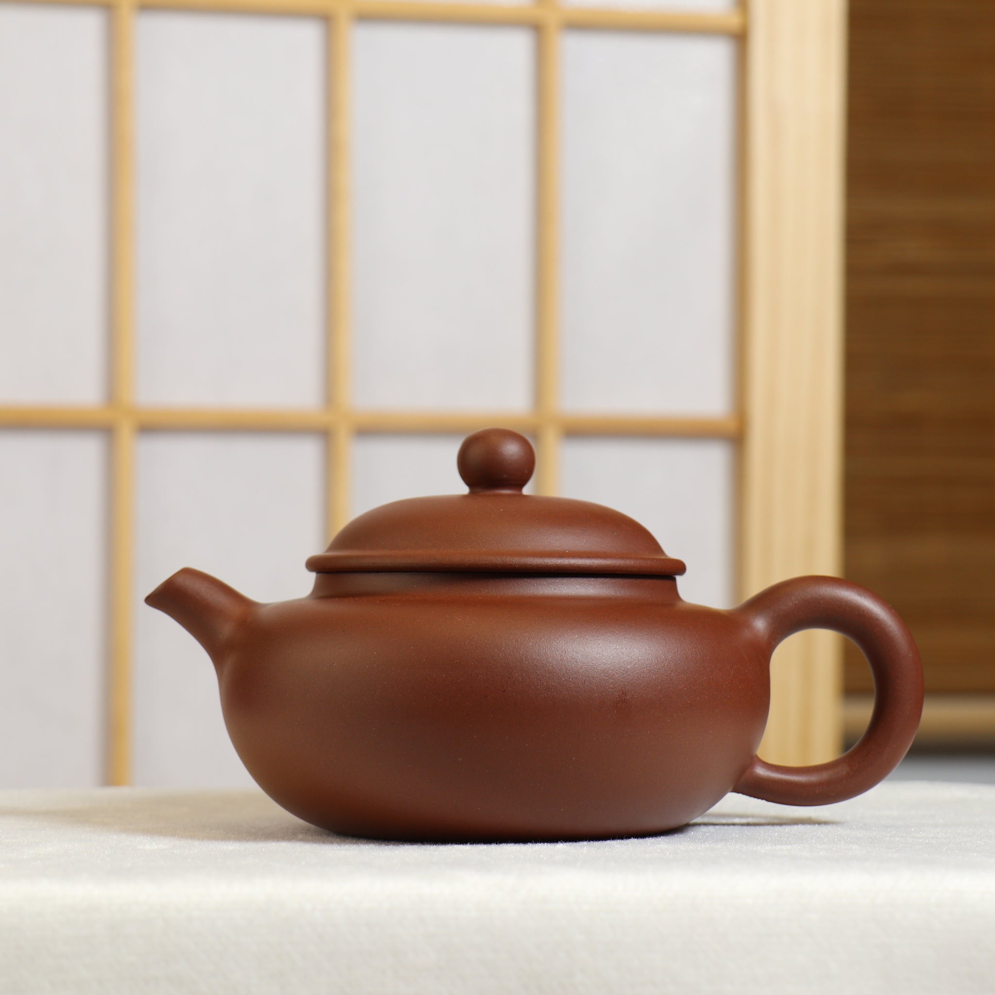 【圓玉】紫泥簡樸紫砂茶壺