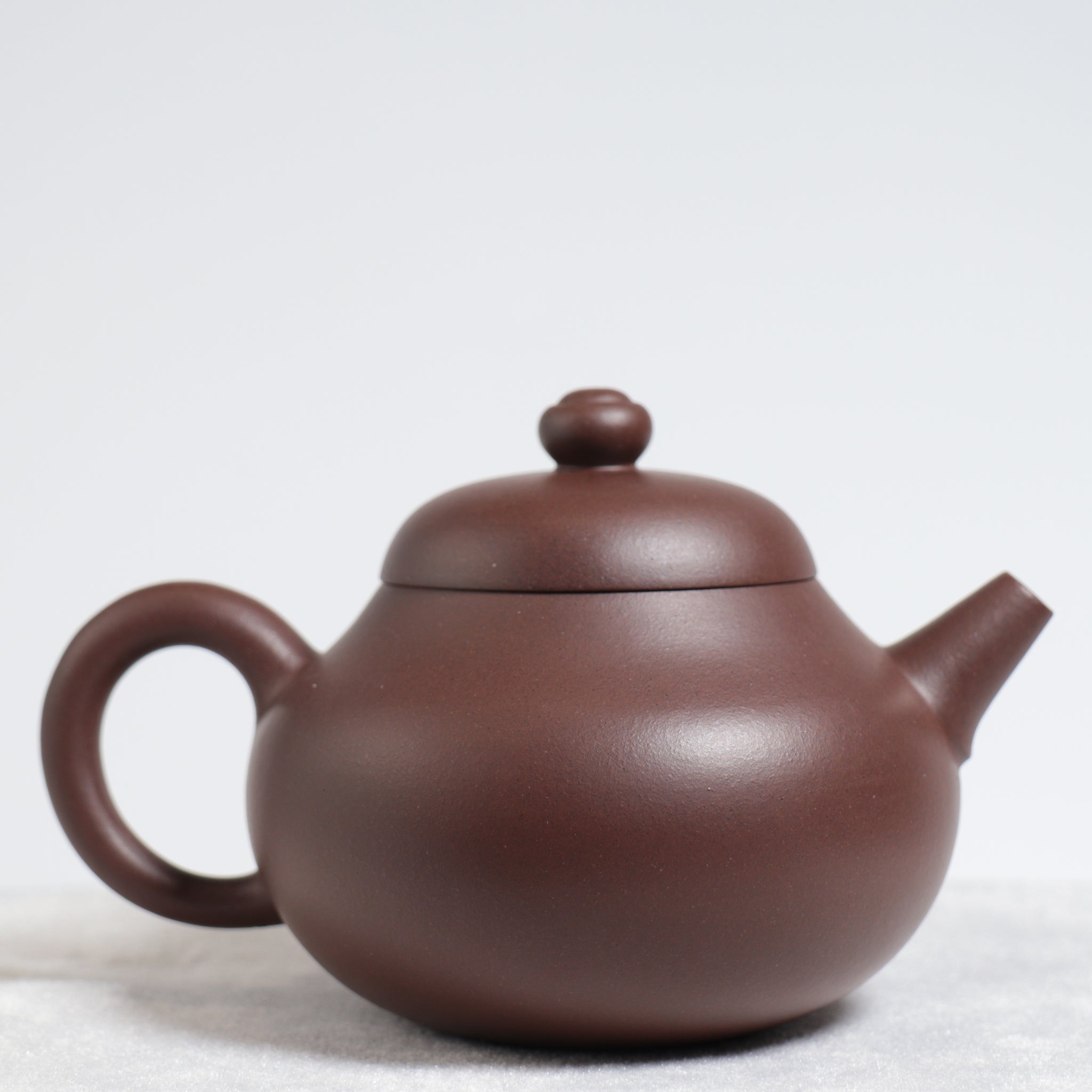 (Sold) [Pear Pot] Fully handmade old purple clay classic purple clay teapot