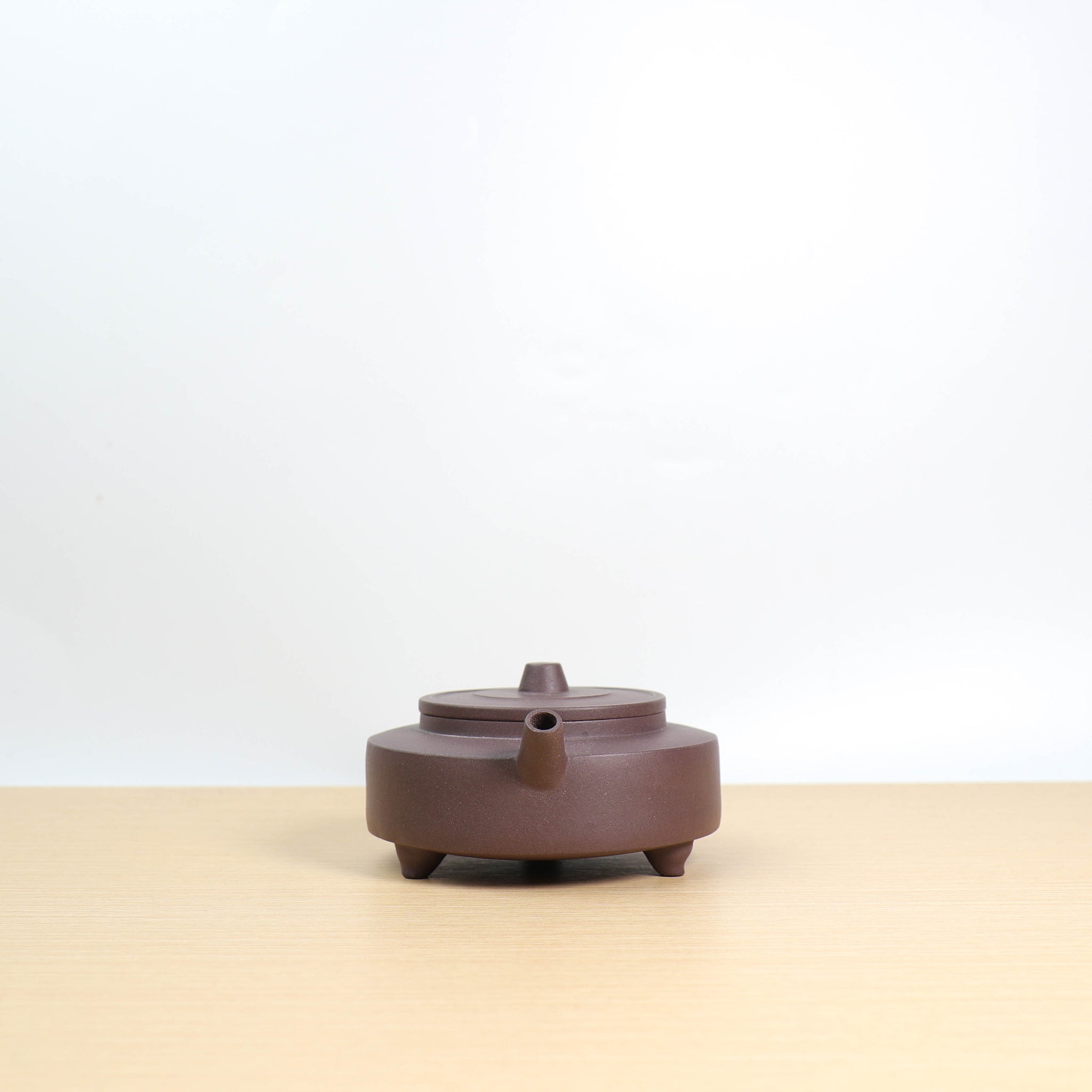 (Sold) [Small Weekly Plate] Violet Sky Blue Clay Purple Clay Teapot