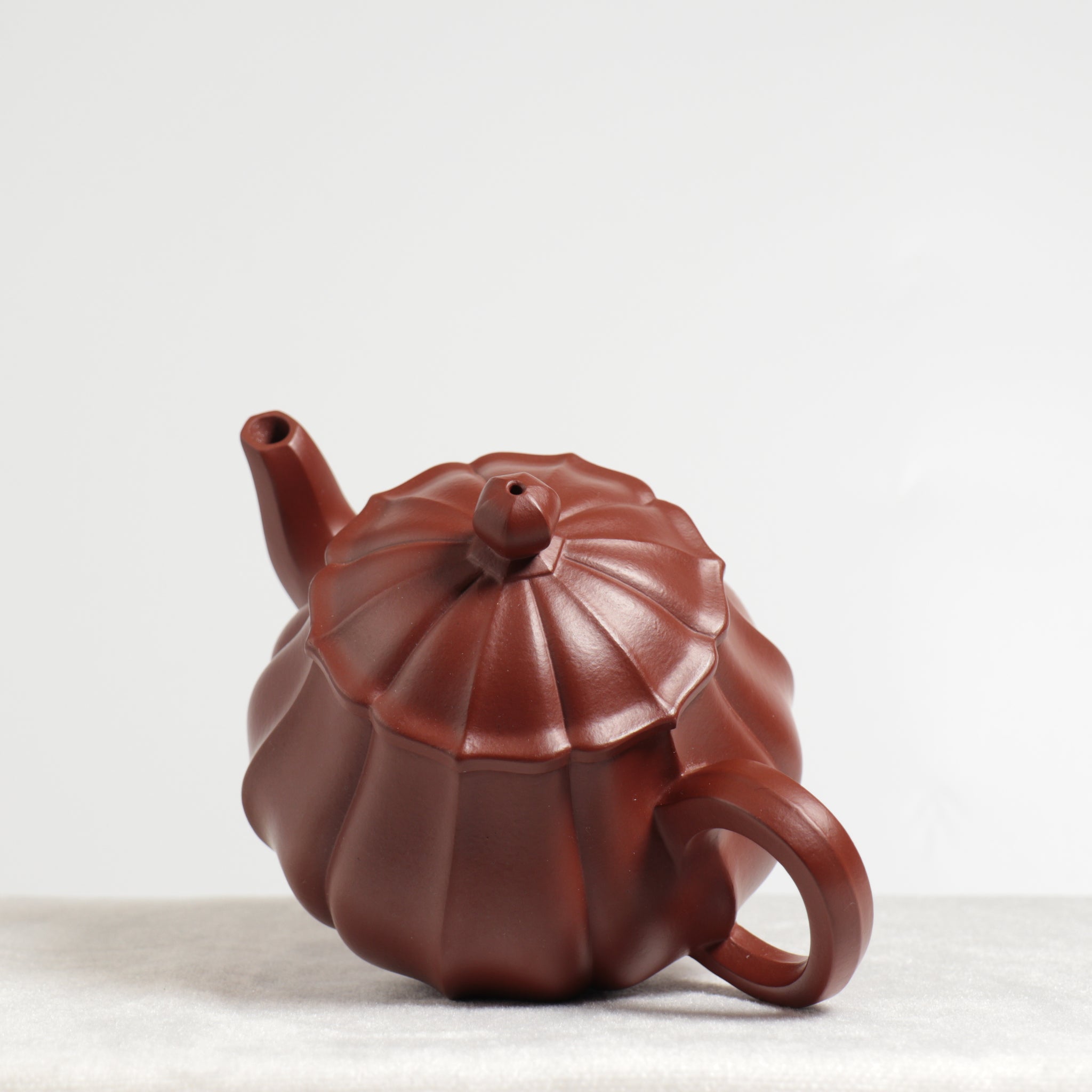 (Sold) [Stringed Pan Pot] Zhuni Classic Purple Clay Teapot