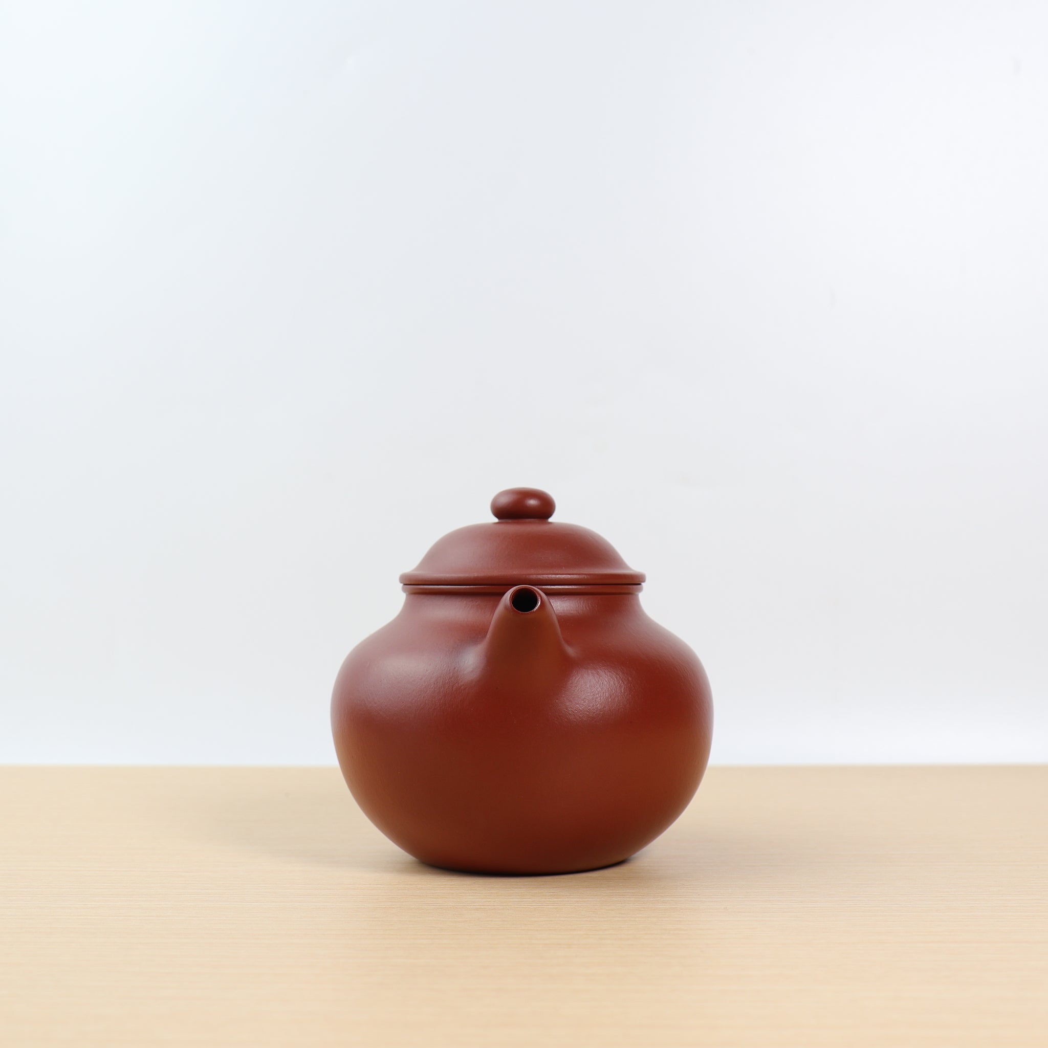 （已售出）【古蓮子】全手工原礦朱泥典雅紫砂茶壺