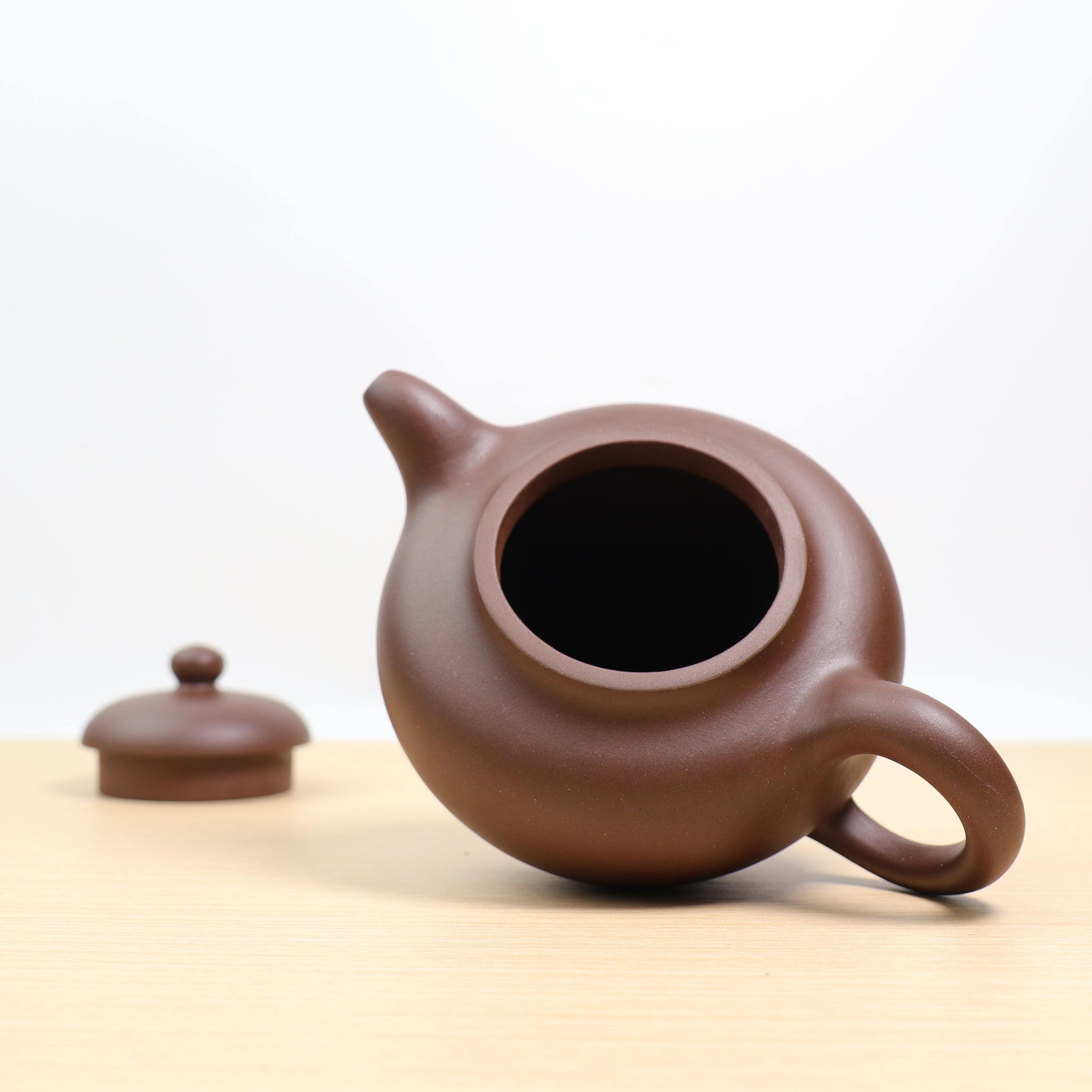 （已售出）【和掇】全手工原礦老紫泥素雅紫砂茶壺