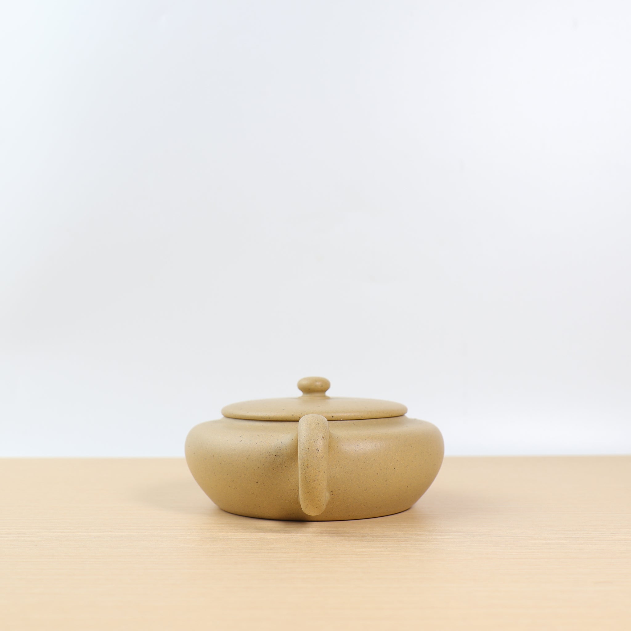 [Bian Chen] Fully handmade Benshan green clay and purple sand teapot