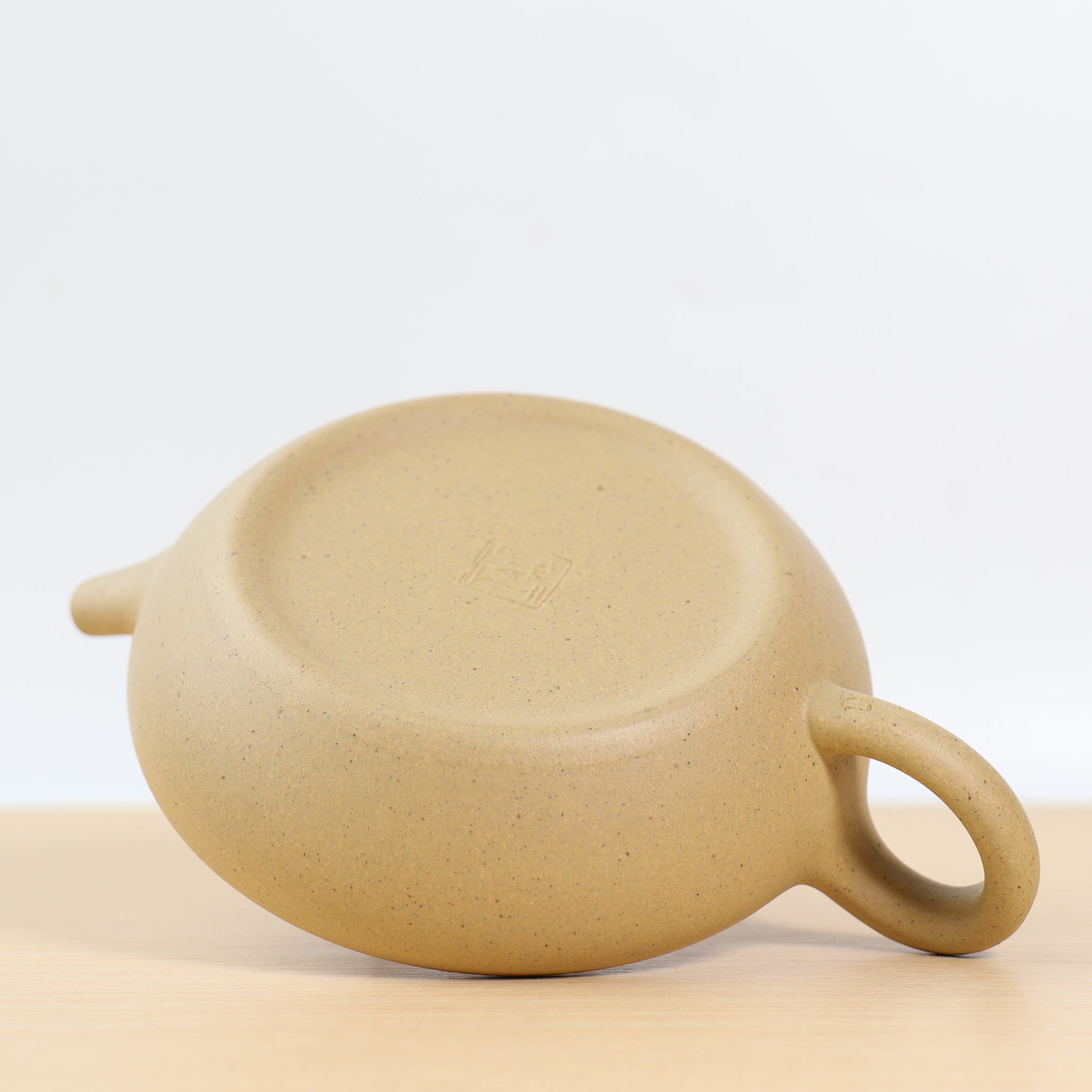 [Bian Chen] Fully handmade Benshan green clay and purple sand teapot