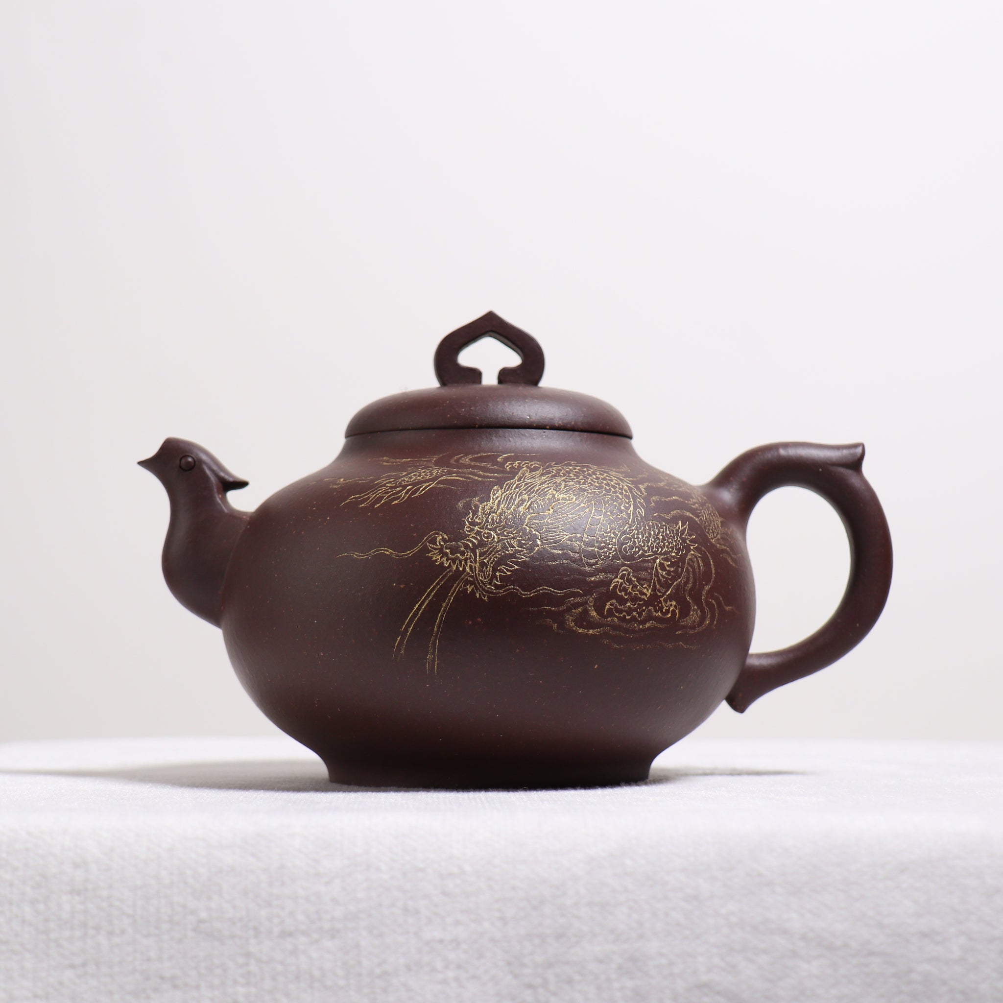 【Dragon and Phoenix Present】Purple Jade Gold Sand Purple Clay Teapot