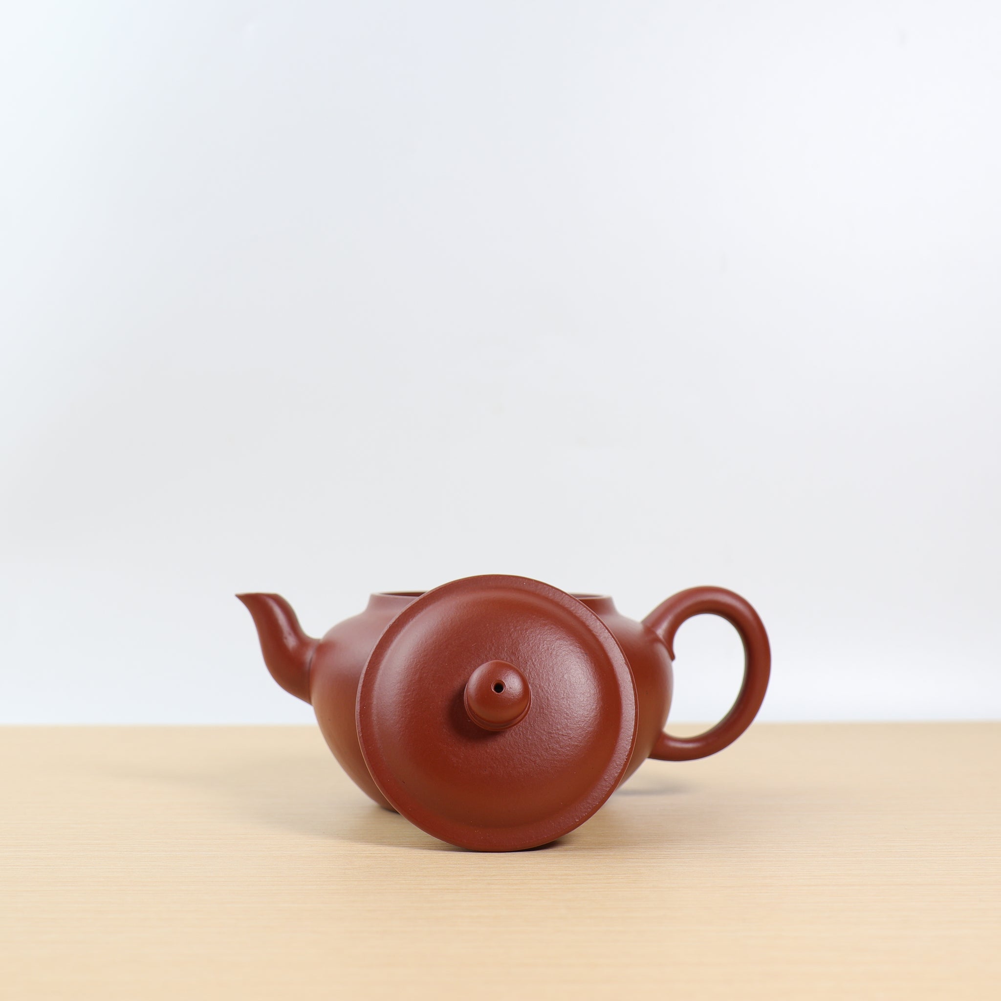 (Sold) *New Product* [Xiangyun Zhuni Pot] Fully handmade raw ore old cinnabar mud and purple sand teapot (the 15th generation descendant of Hui Mengchen)