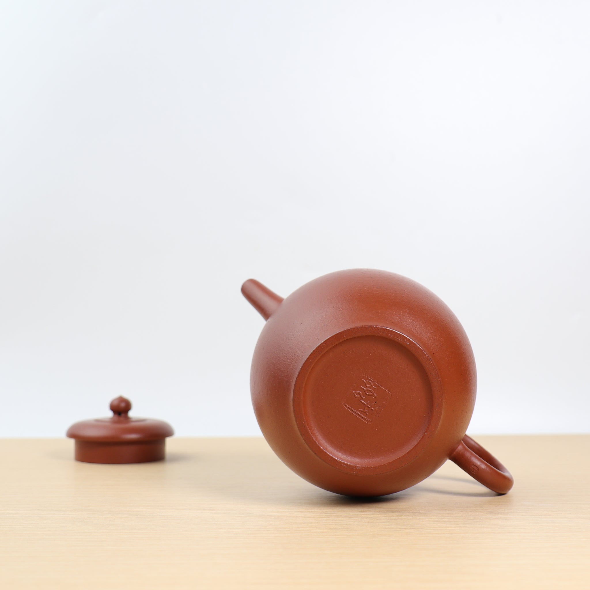 [Heyi] Fully handmade raw mineral cinnabar mud and purple sand teapot