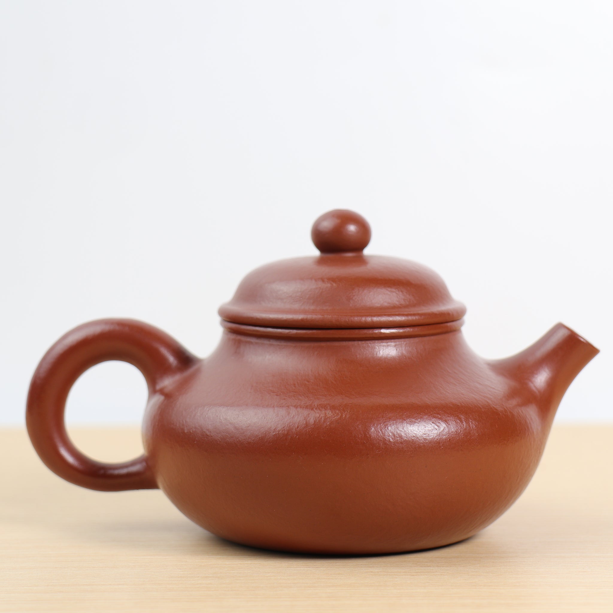 [Rongtian] Fully handmade raw mineral red clay classic purple sand teapot 