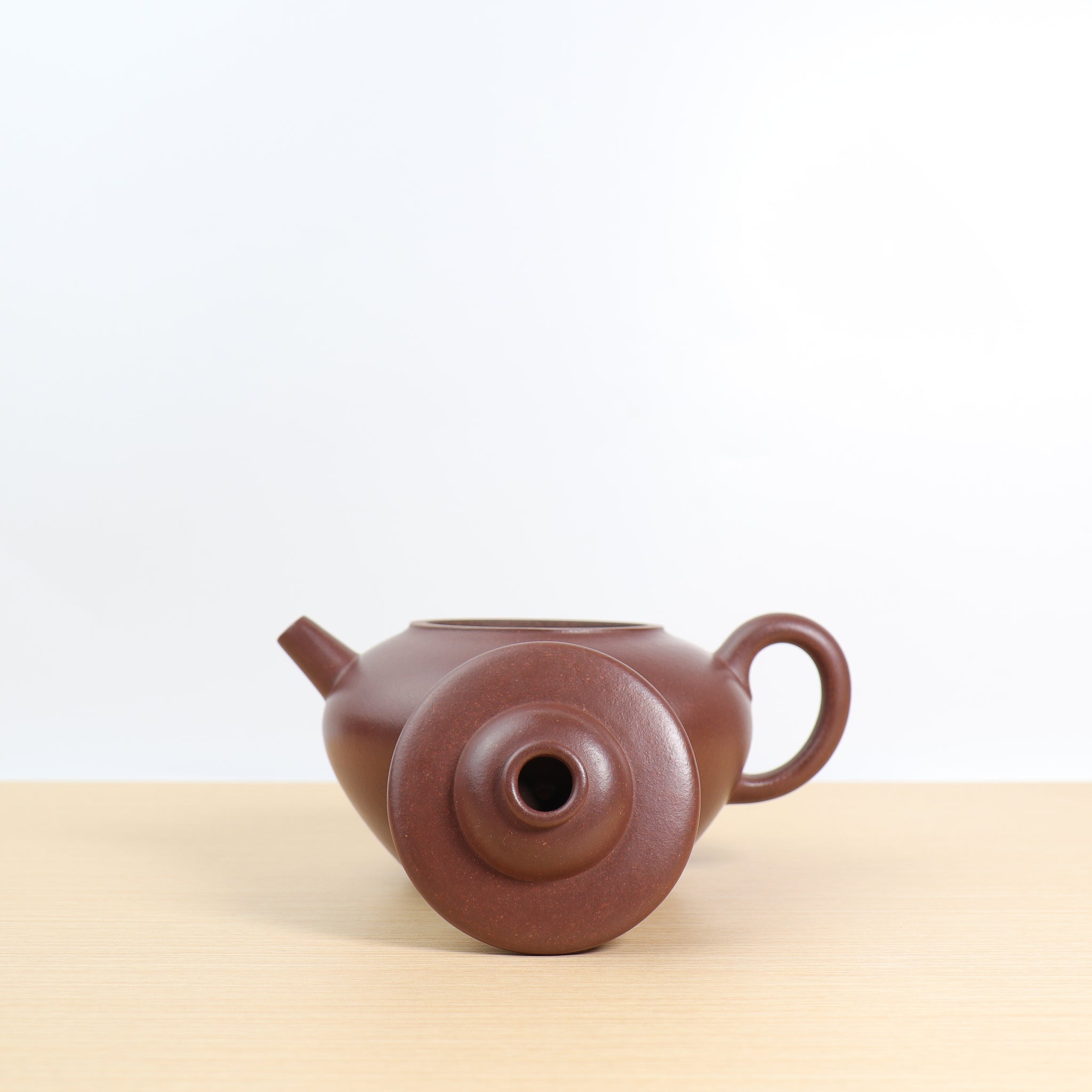 [Doo Hat] Blue and Purple Clay Teapot with Bottom Slot