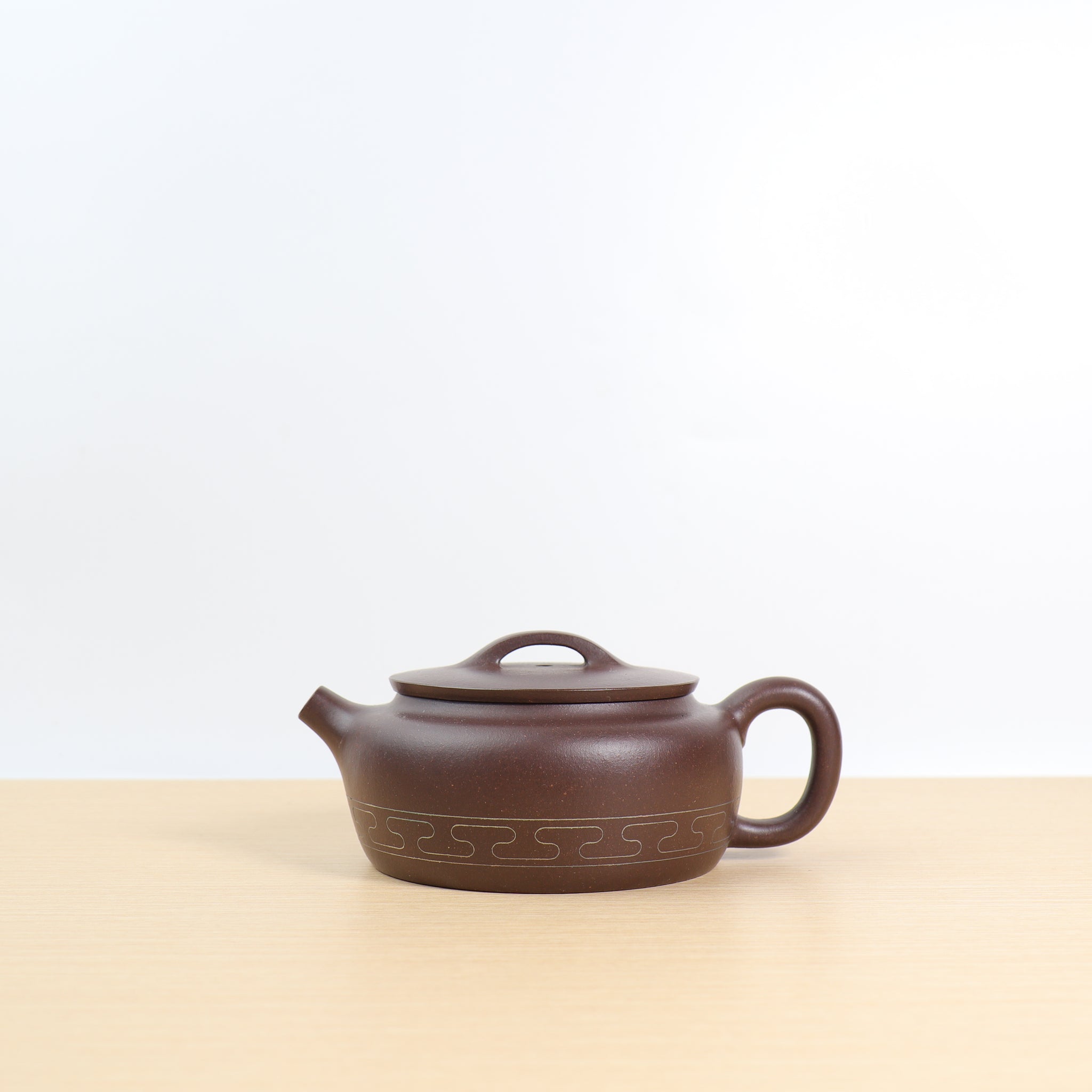 (Sold) [Xiaojinglan] Original ore old purple clay inlaid with silver wire purple sand teapot