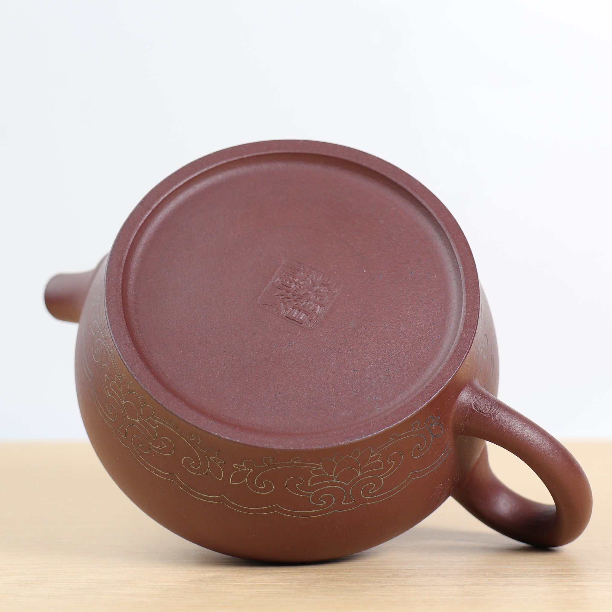 [Lotus Shadow] The finest dragon blood sand inlaid silver silk purple sand teapot