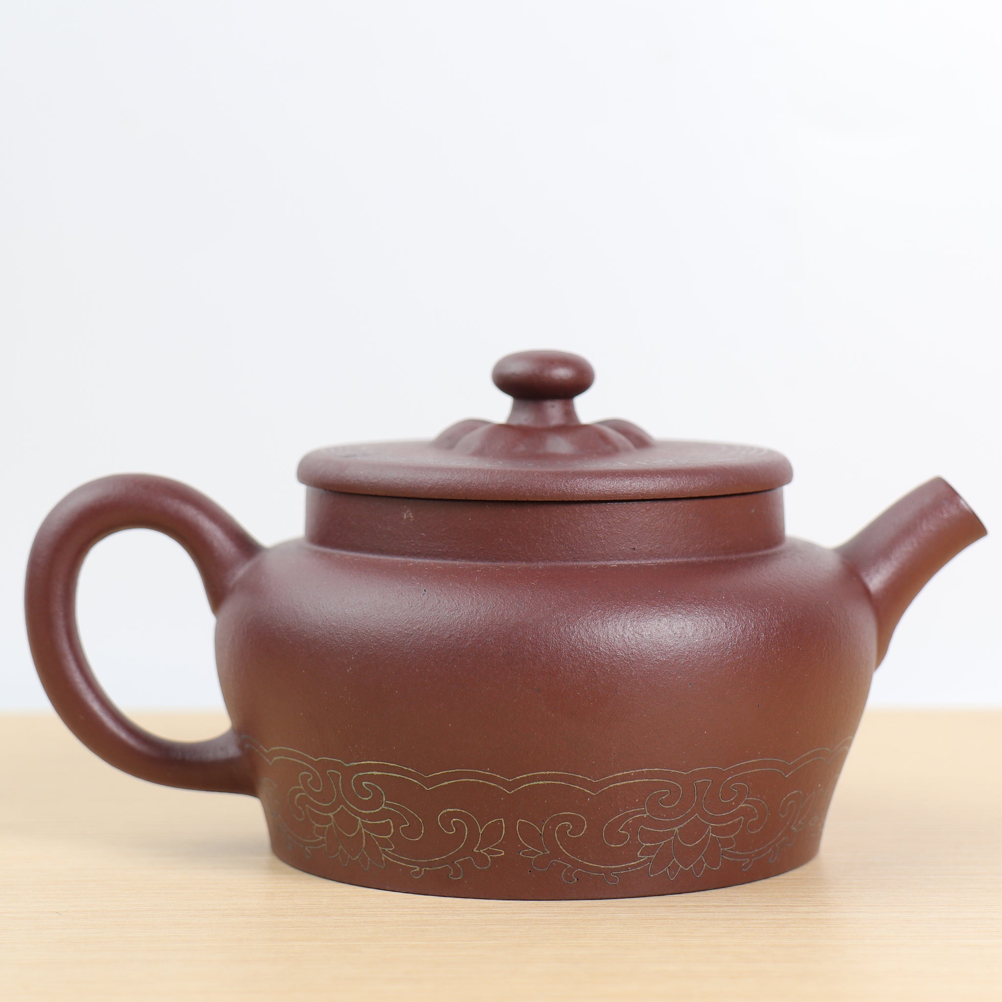 [Lotus Shadow] The finest dragon blood sand inlaid silver silk purple sand teapot