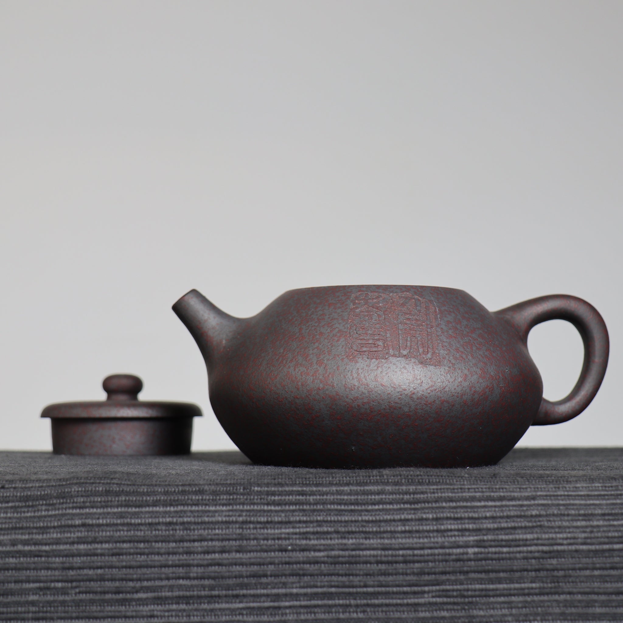 【合和】全手工石青泥紅典紫砂茶壺