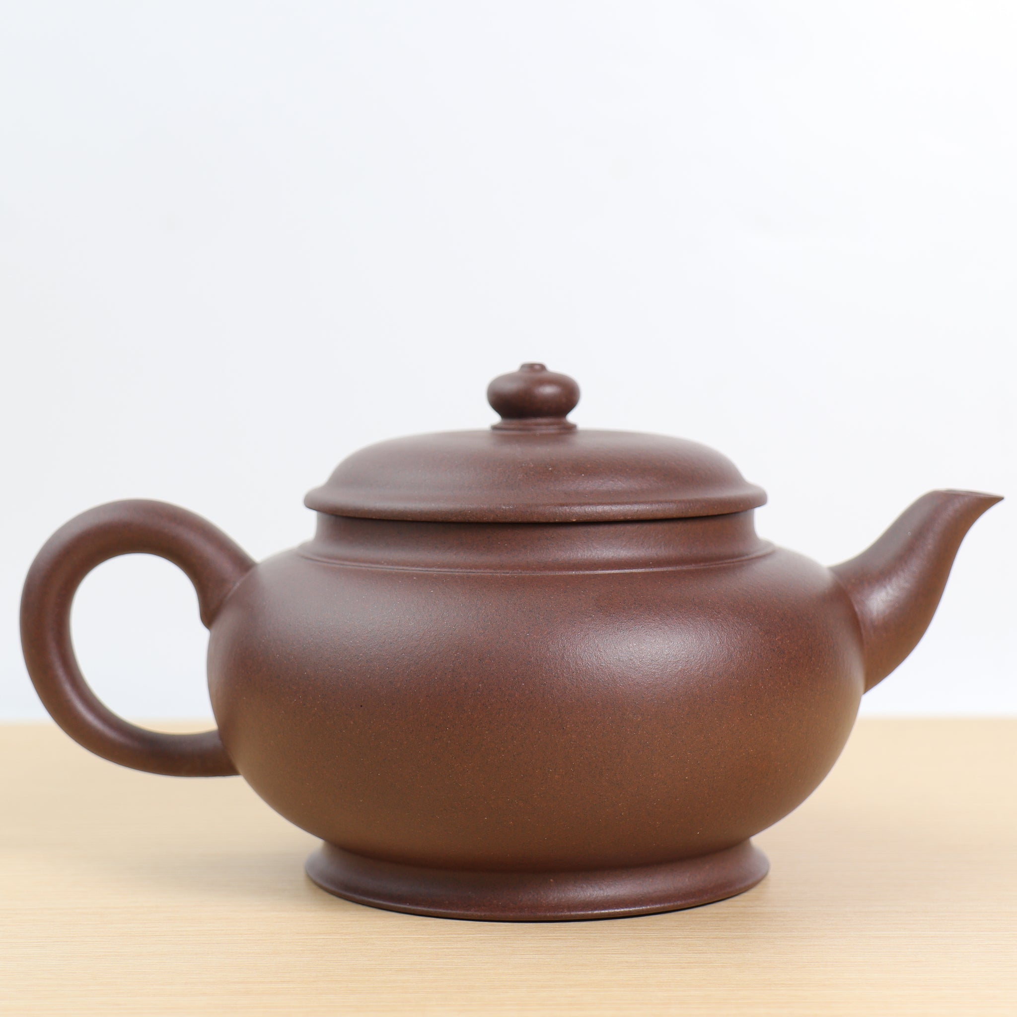 （已售出）【福鼓】全手工黑星砂經典簡意紫砂茶壺