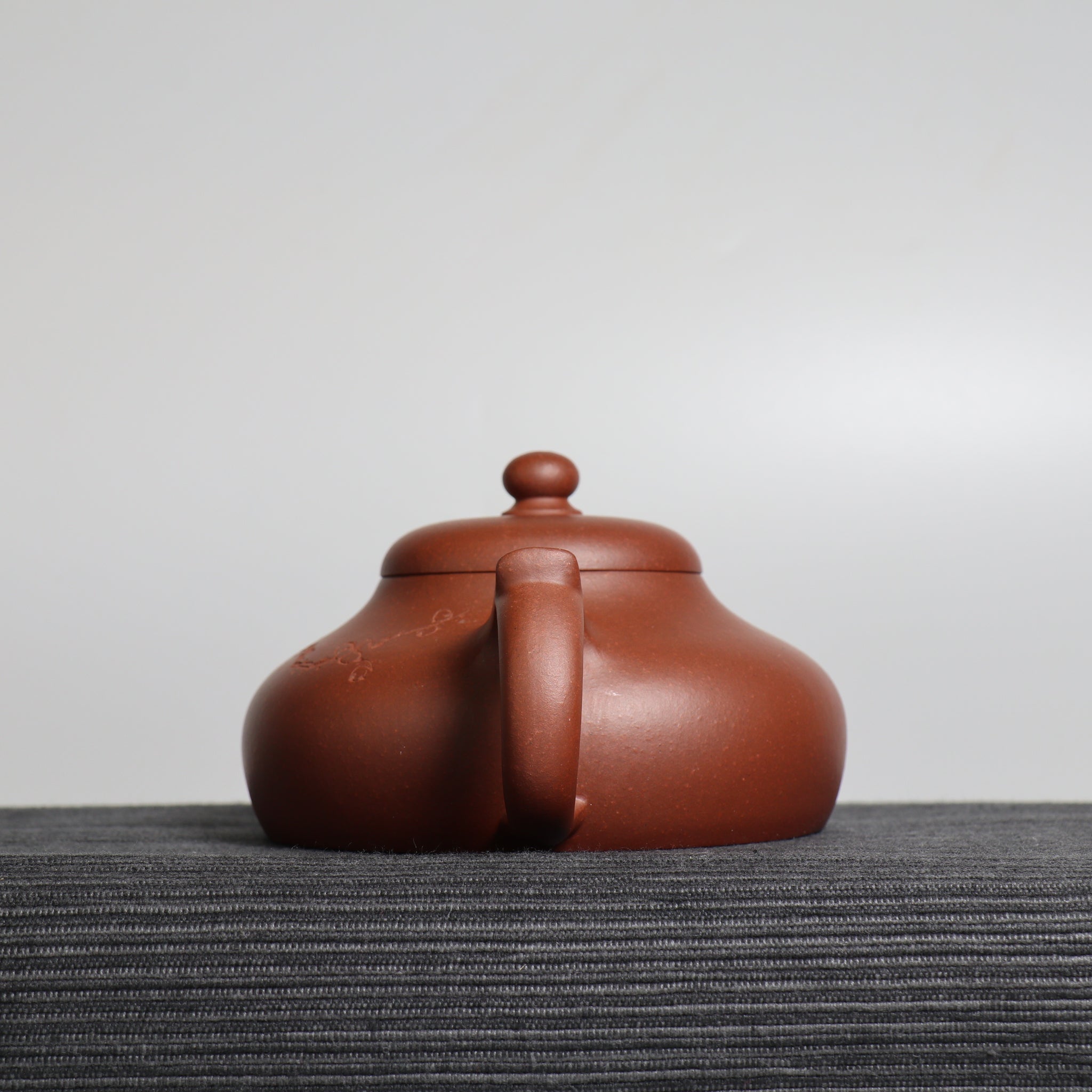 【Bibo】Original clear cement purple sand teapot (slightly flawless sand)