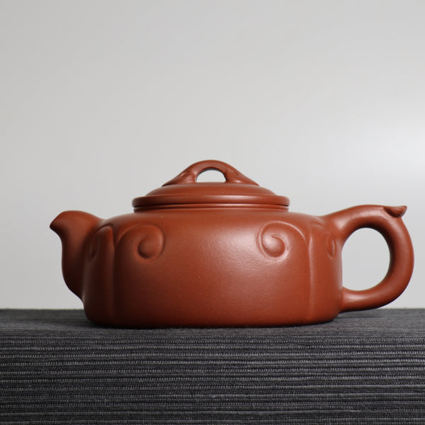 （已售出）【吉祥如意】原礦清水泥紫砂茶壺