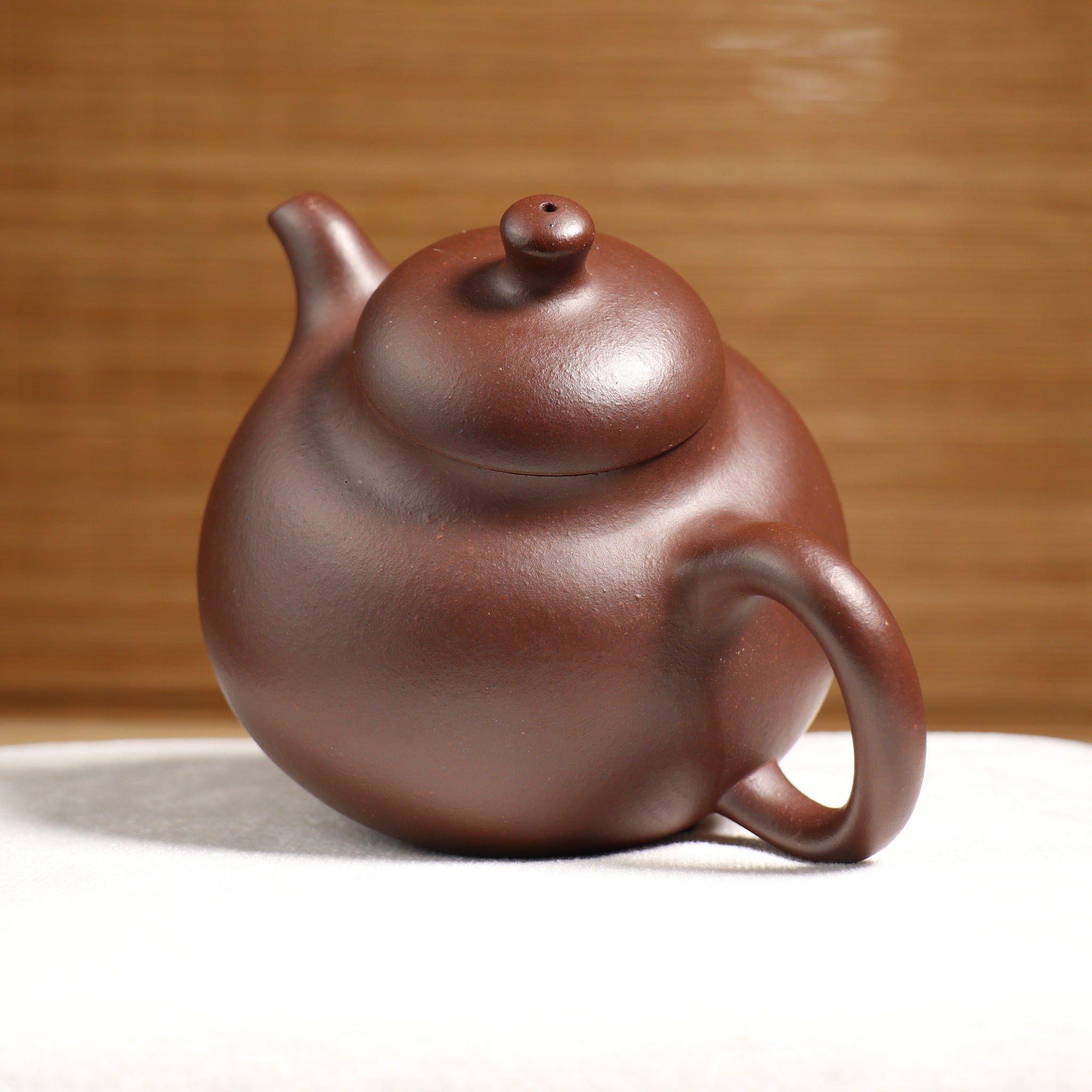 【三足容天】原礦紫泥簡潔紫砂茶壺