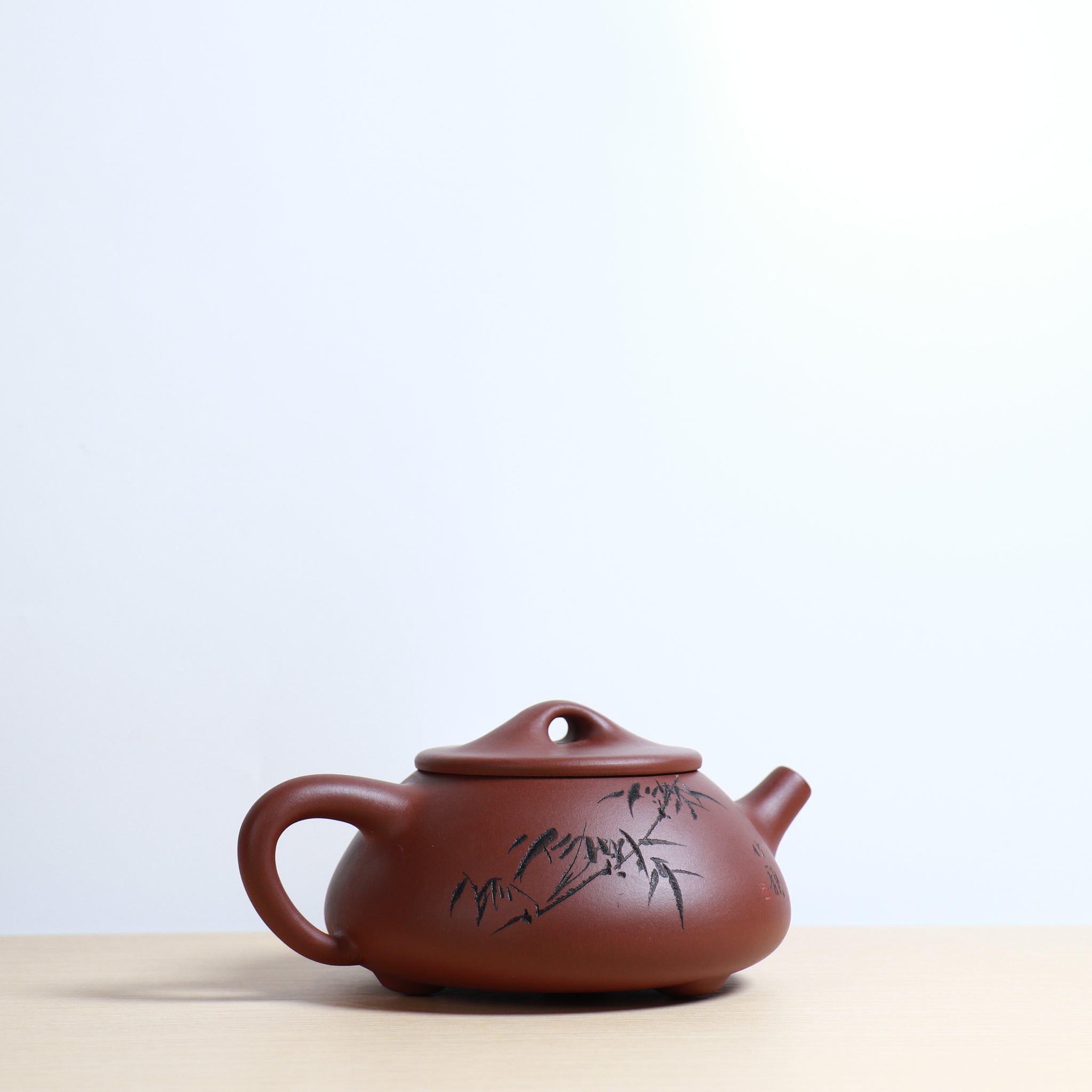 (Sold) [Small Qingying Stone Scoop] Qingying calligraphy lettering clear cement purple clay teapot