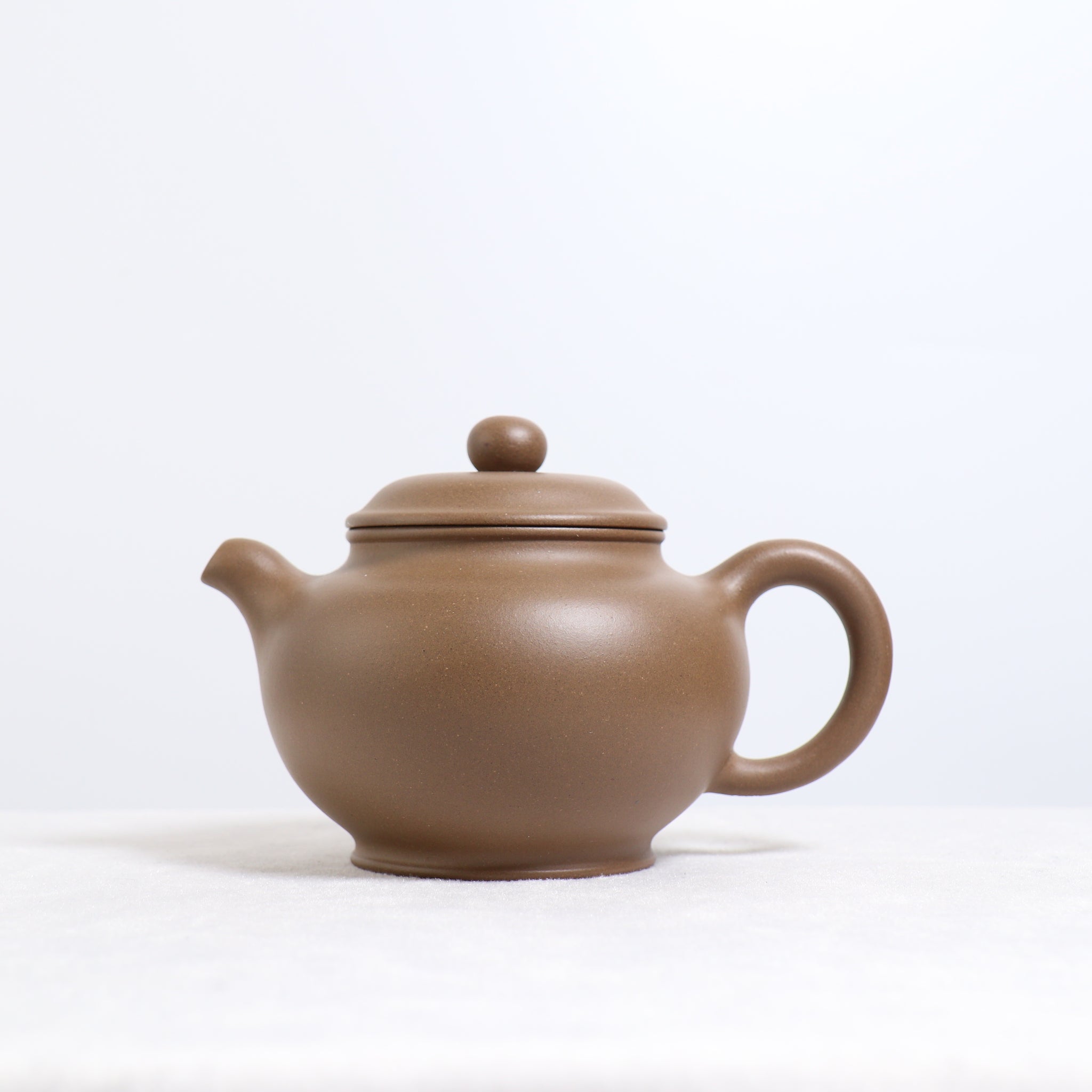 （已售出）【掇只】文革段泥經典紫砂茶壺