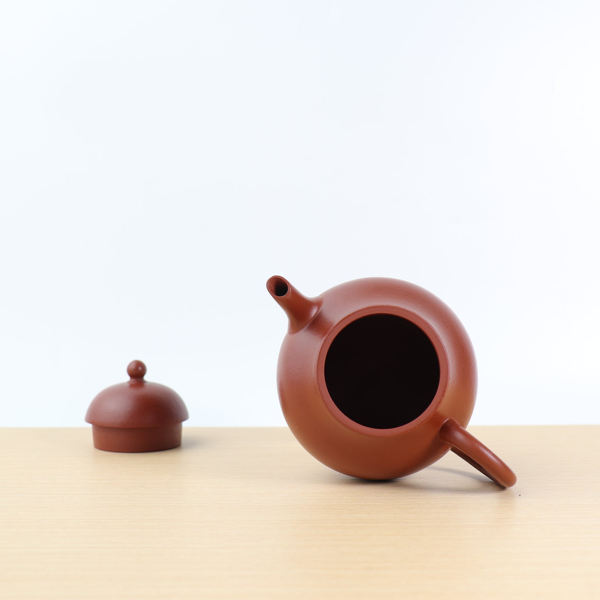 (Sold) *New Product* [Zhu Ni Xiaopin‧High Pear Shape] Fully Handmade Raw Mineral Cinnabar Ni Purple Clay Teapot