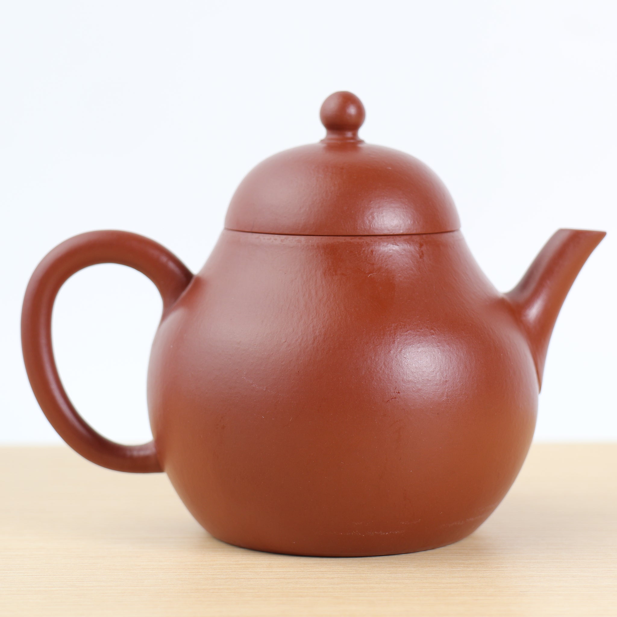 (Sold) *New Product* [Zhu Ni Xiaopin‧High Pear Shape] Fully Handmade Raw Mineral Cinnabar Ni Purple Clay Teapot