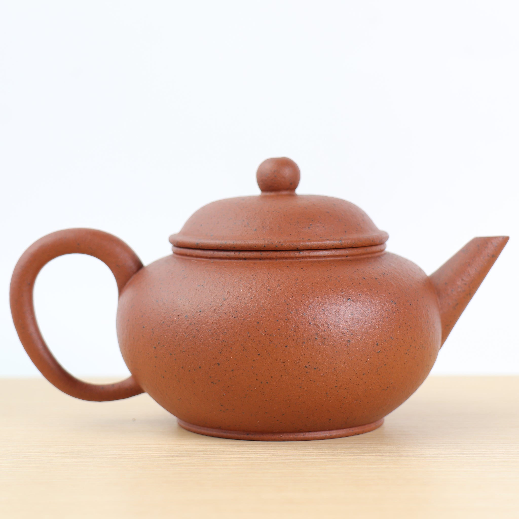 (Sold) [Mengchen model‧Level] Fully hand-reproduced ancient vermillion clay and purple clay teapot