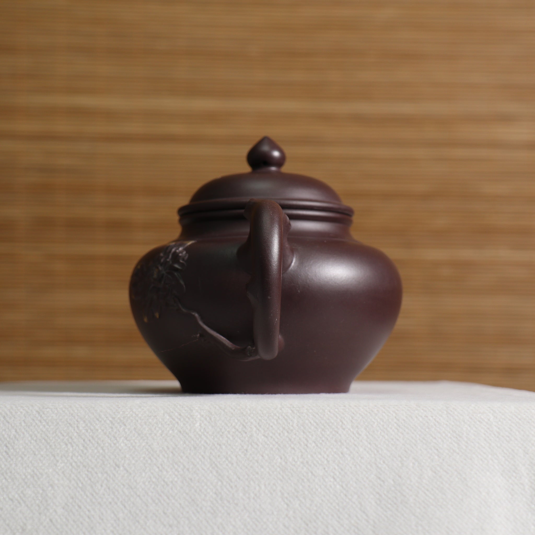 （已售出）【報春】紫茄泥貼花紫砂茶壺