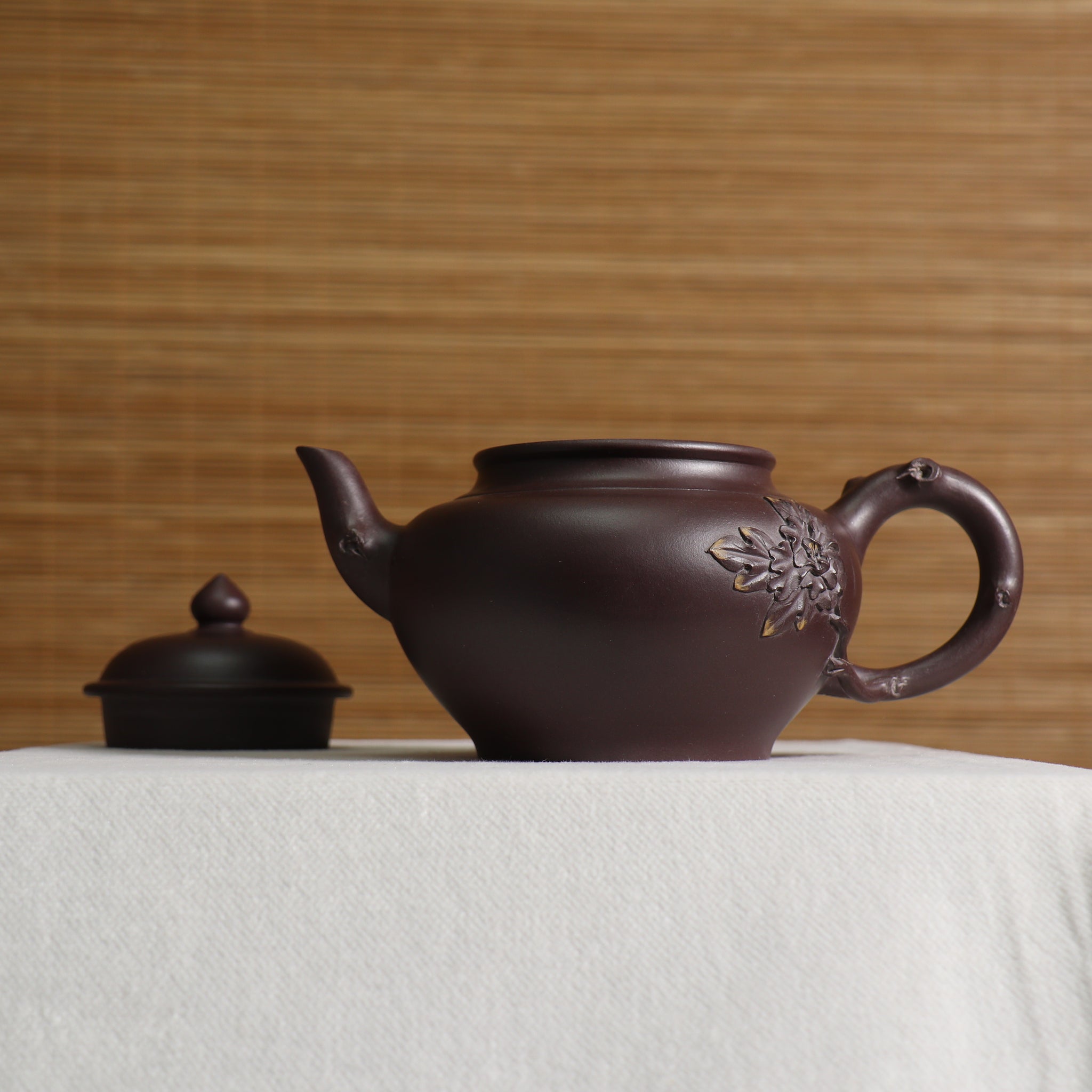 (Sold) [Spring] Purple eggplant paste decal purple clay teapot