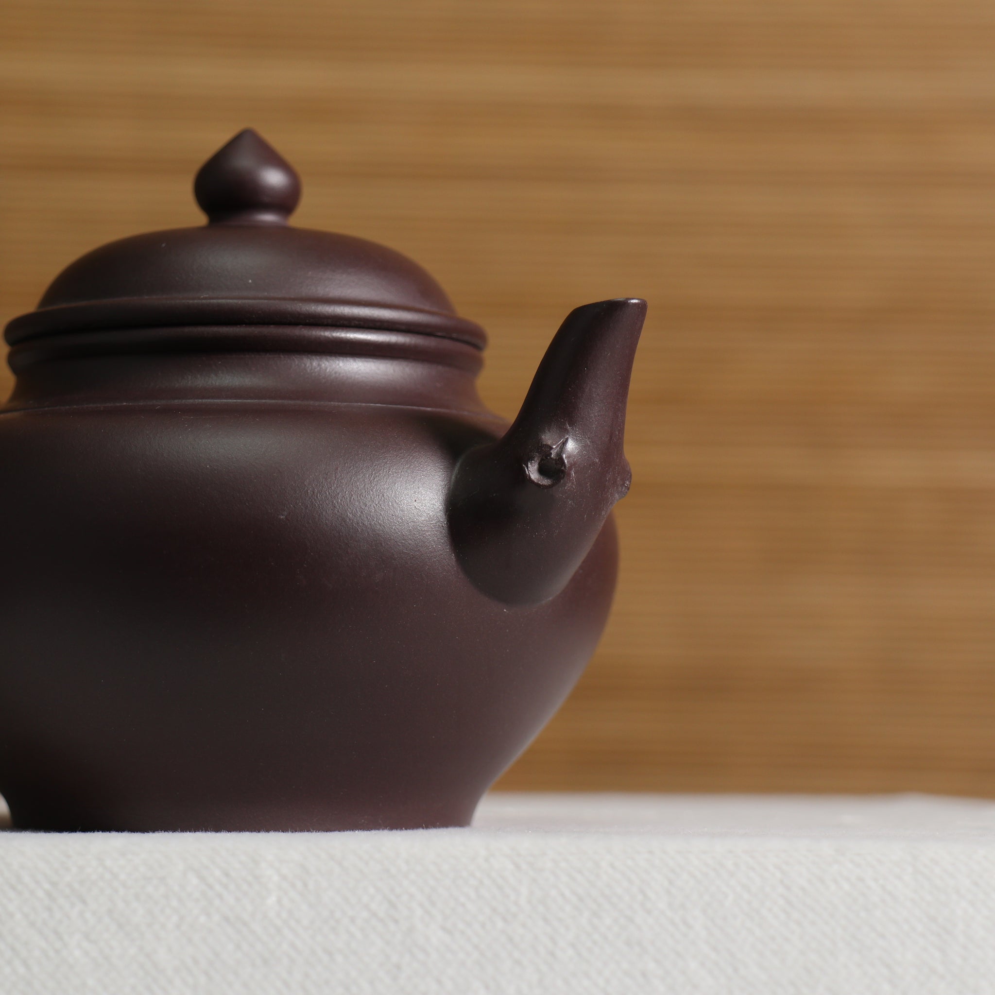 (Sold) [Spring] Purple eggplant paste decal purple clay teapot